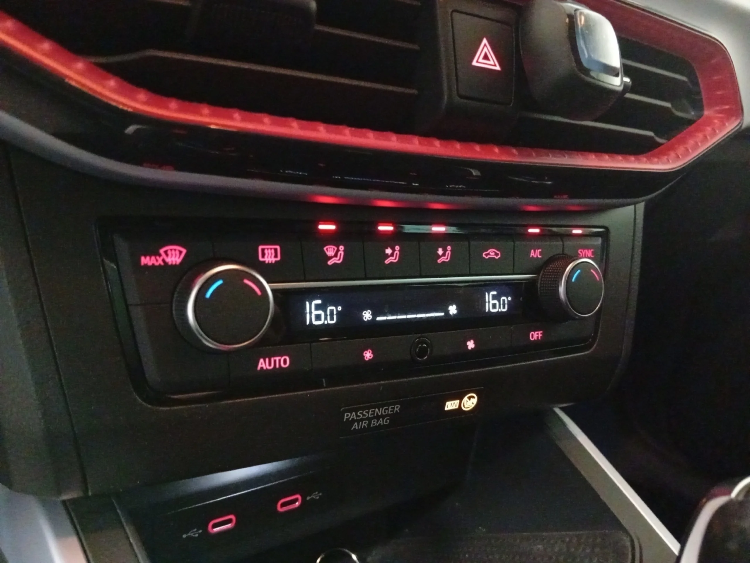 SEAT ARONA 1.0 TSI 81KW (110CV) DSG FR - Foto 13