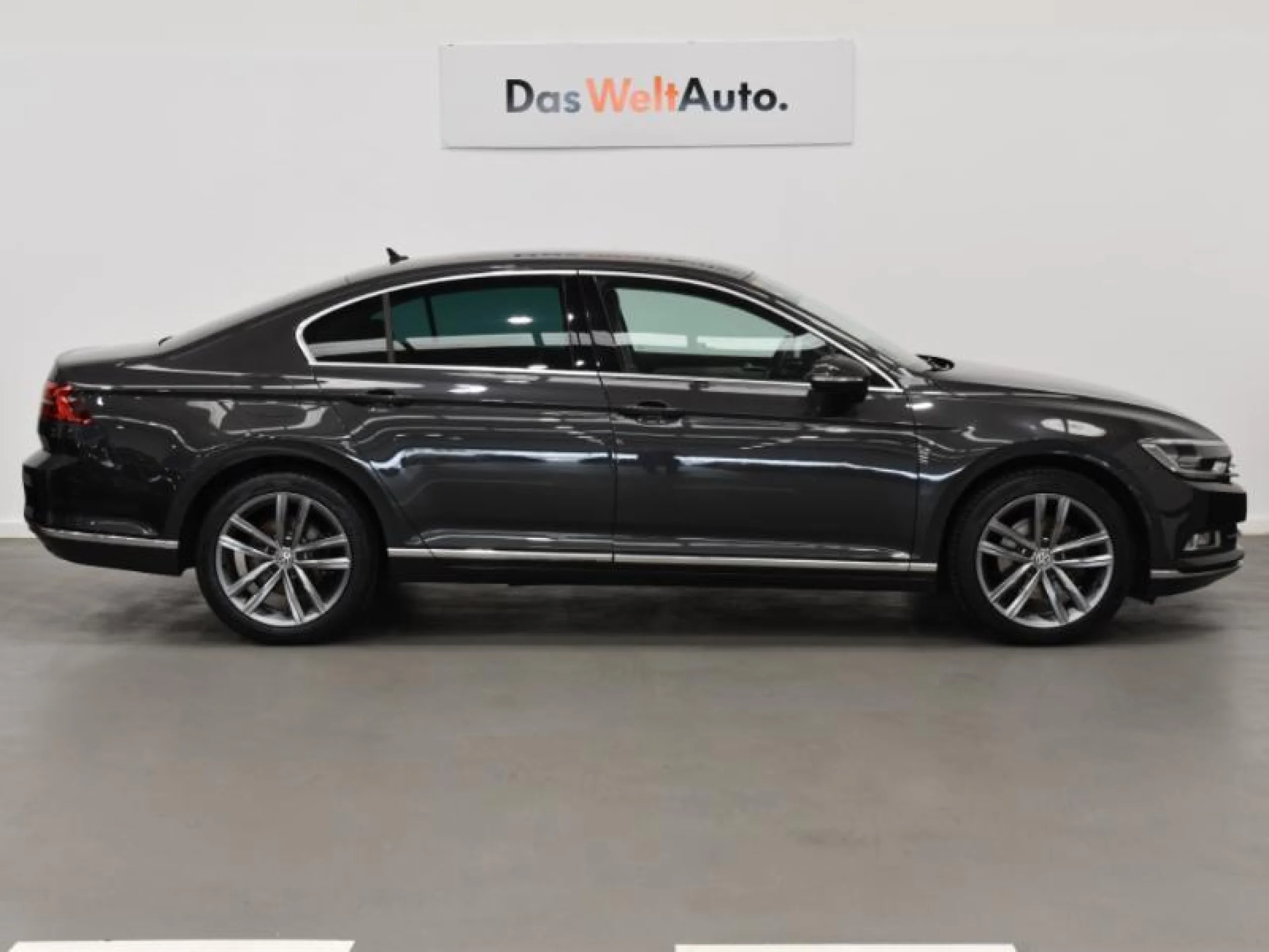 VOLKSWAGEN PASSAT SPORT 2.0 TDI 110KW (150CV) DSG - Foto 3