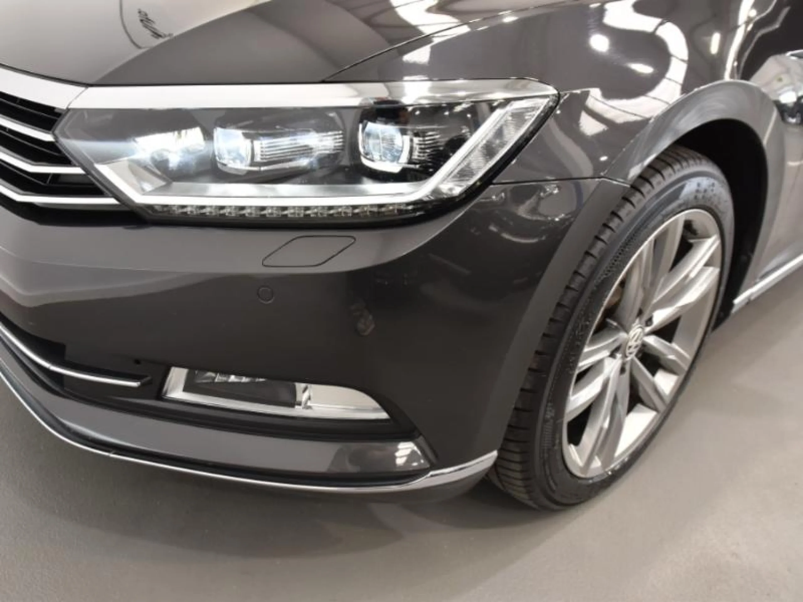 VOLKSWAGEN PASSAT SPORT 2.0 TDI 110KW (150CV) DSG - Foto 19