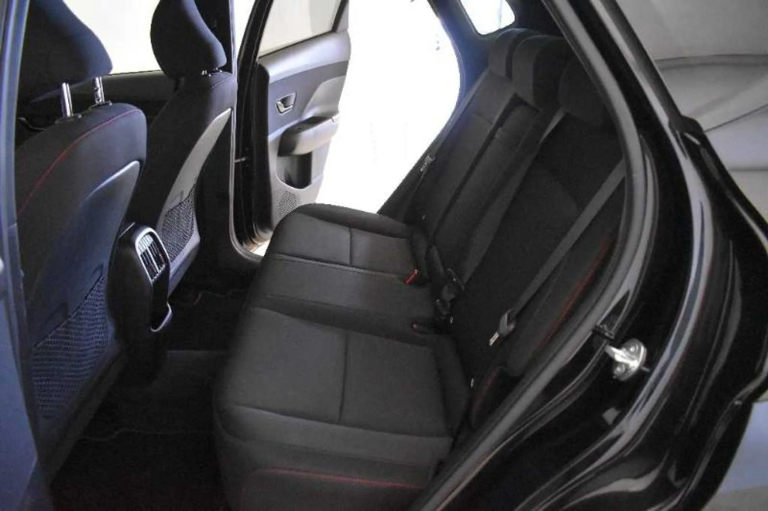 HYUNDAI KONA 1.6T 138CV N LINE - Foto 10