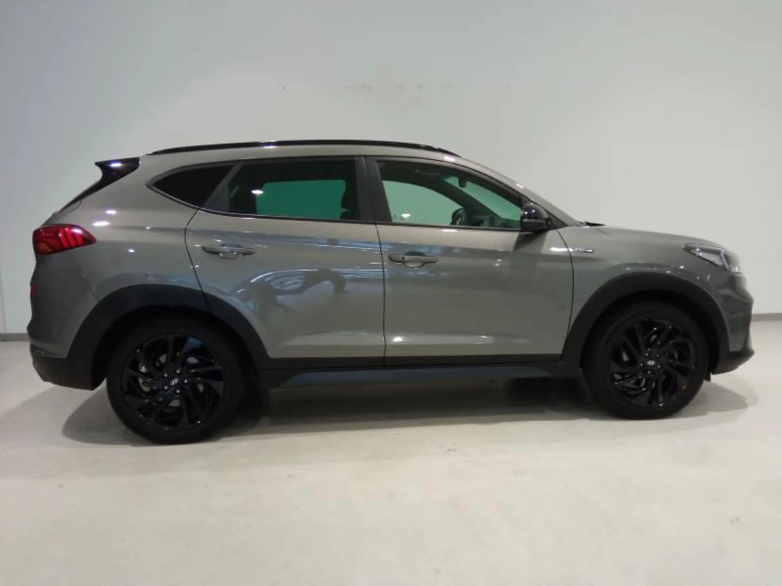 HYUNDAI TUCSON 1.6 CRDI 100KW (136CV) 48V N LINE 4X2 - Foto 3