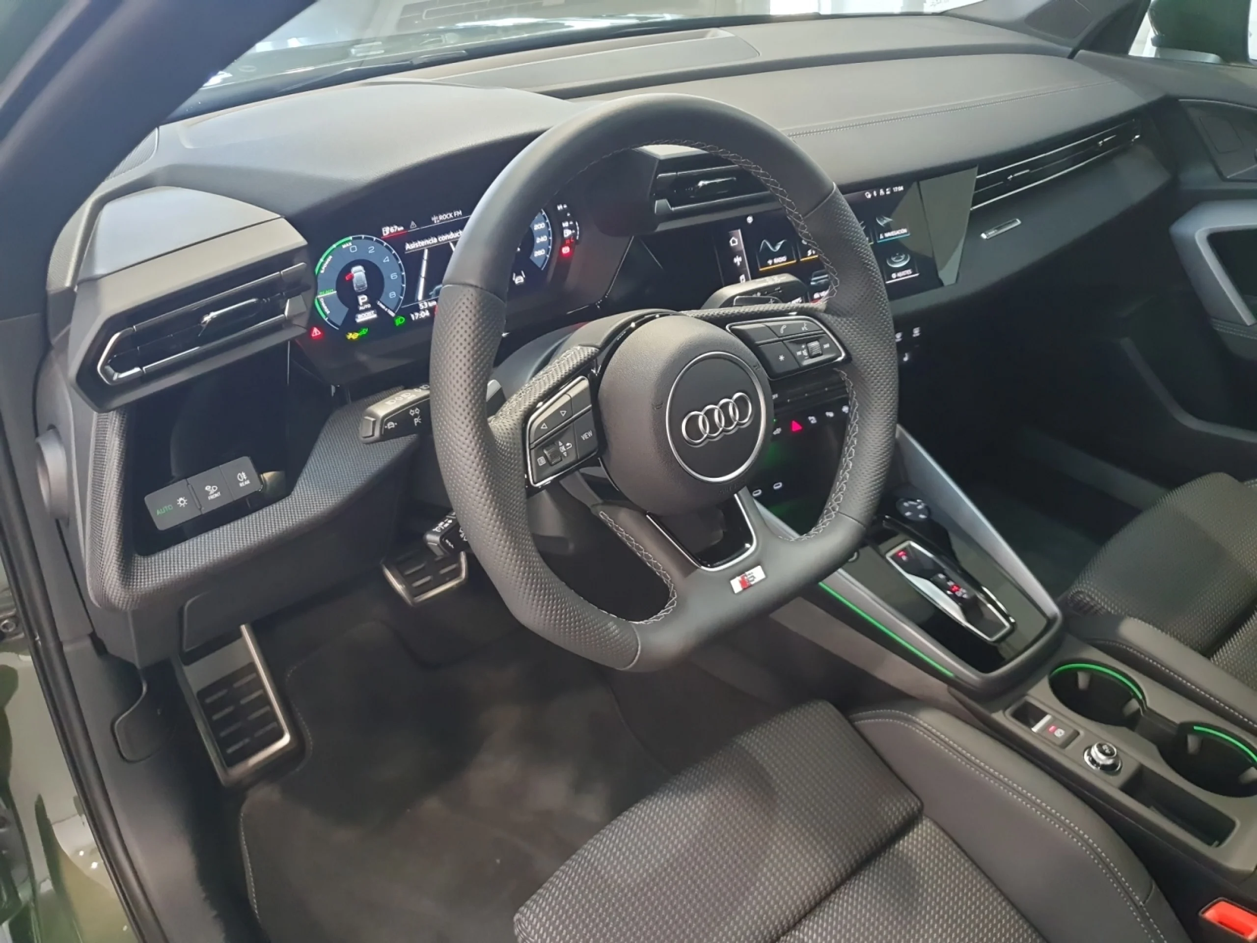 AUDI A3 SPORTBACK GENUINE 40 TFSI E 150KW S TRON - Foto 12