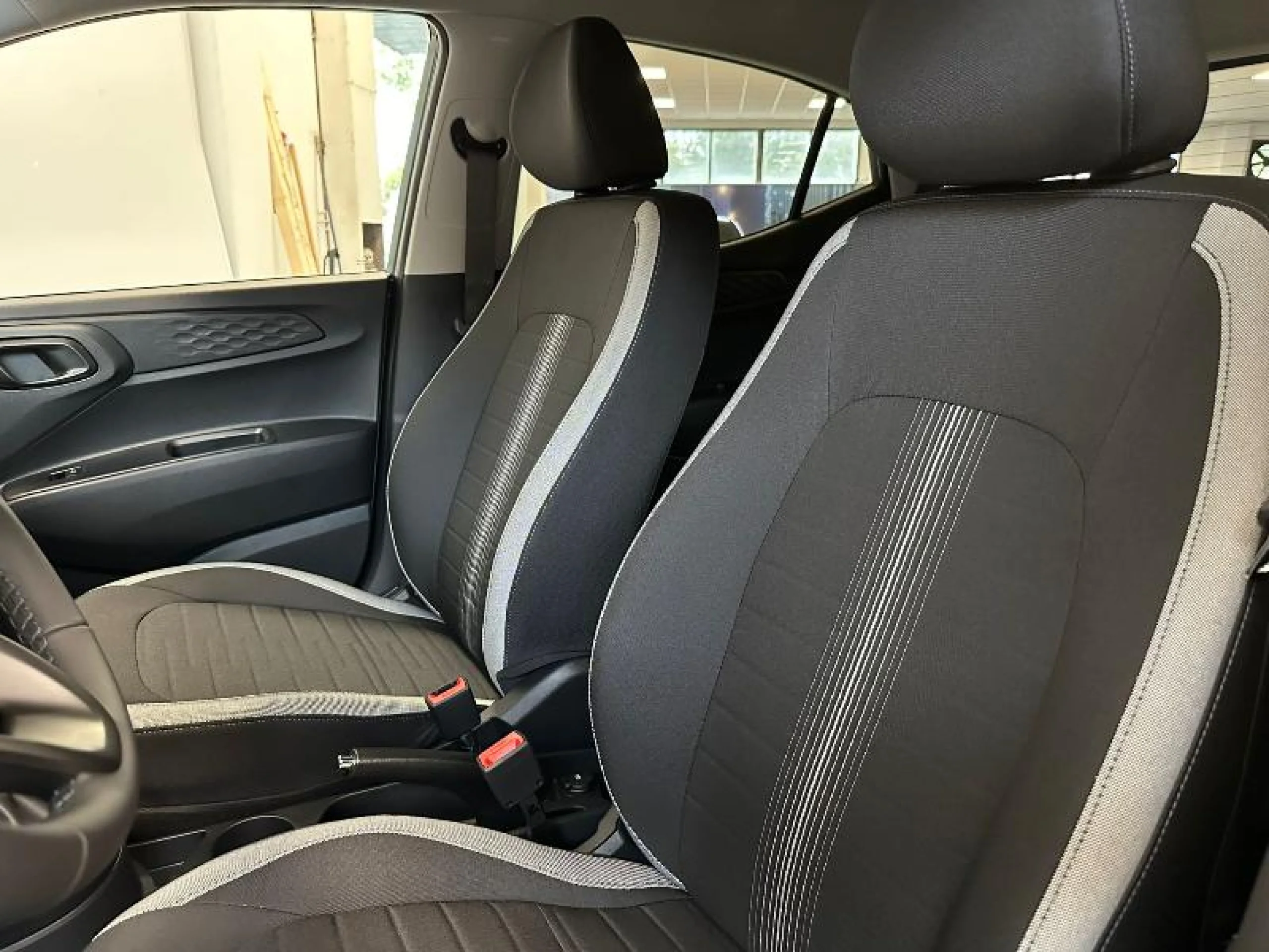 HYUNDAI I10 1.0 KLASS AT - Foto 7