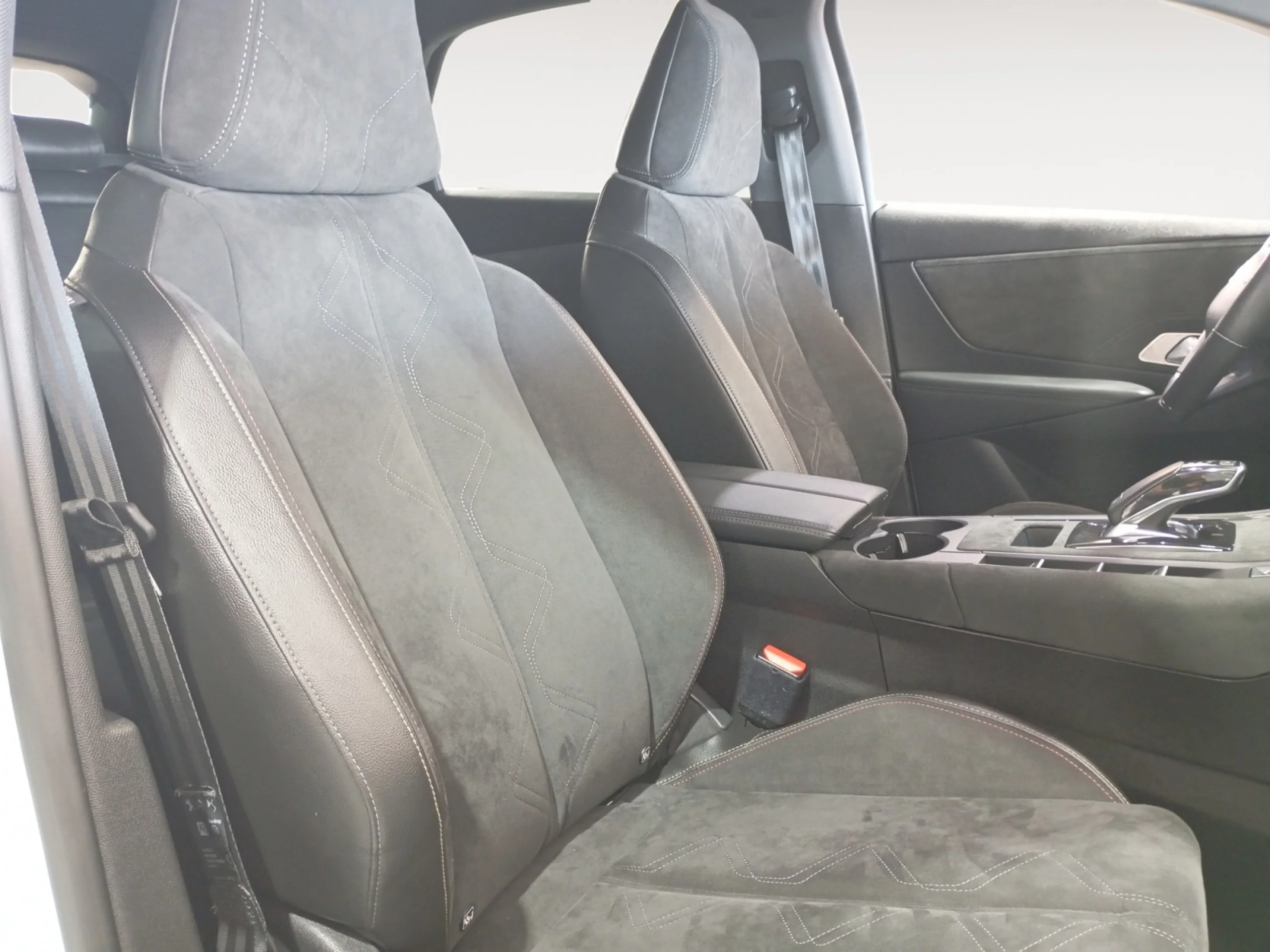 DS DS 7 CROSSBACK BLUEHDI 132KW (180CV) AUTO. PERF.LINE - Foto 5