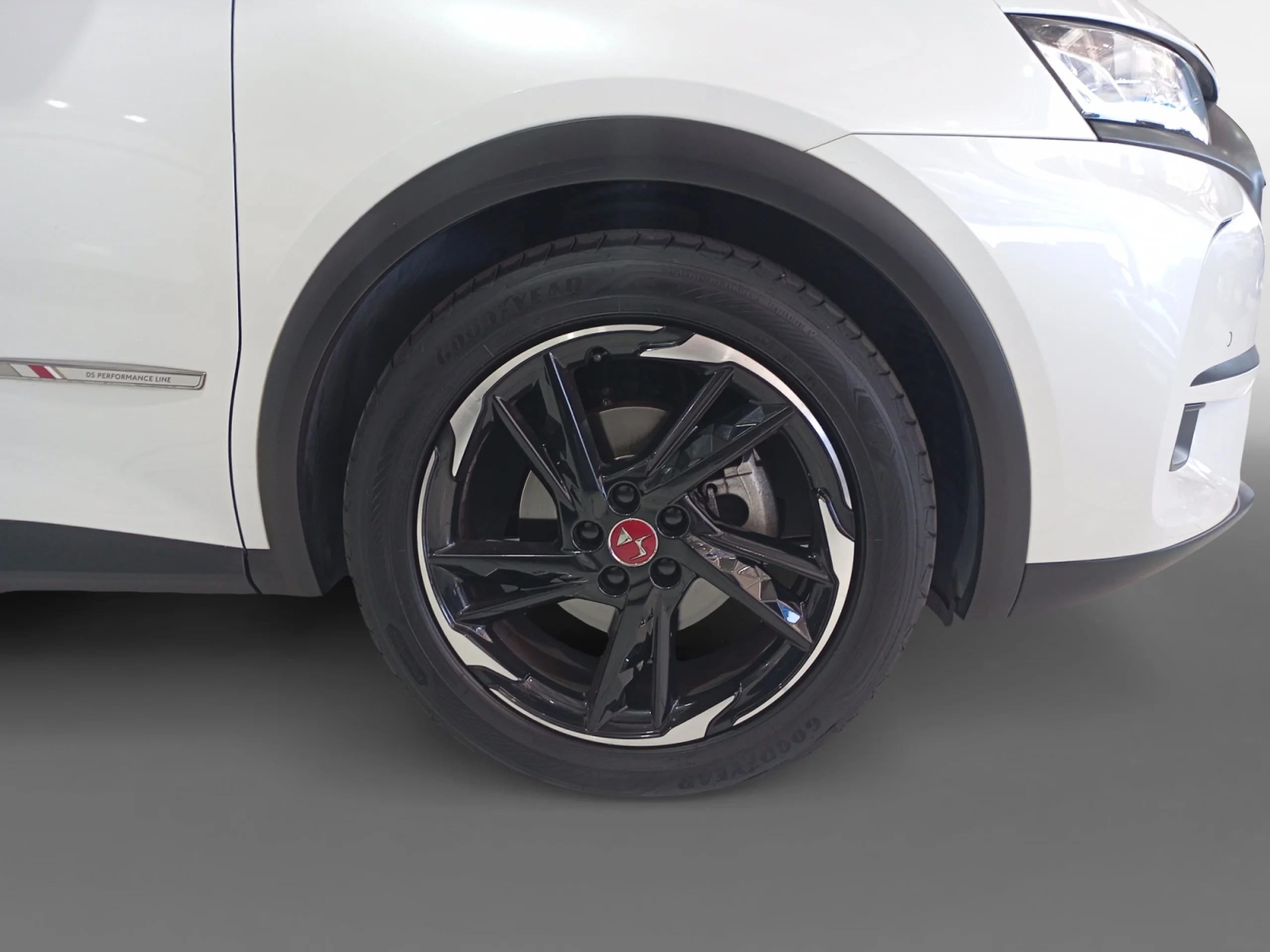 DS DS 7 CROSSBACK BLUEHDI 132KW (180CV) AUTO. PERF.LINE - Foto 8