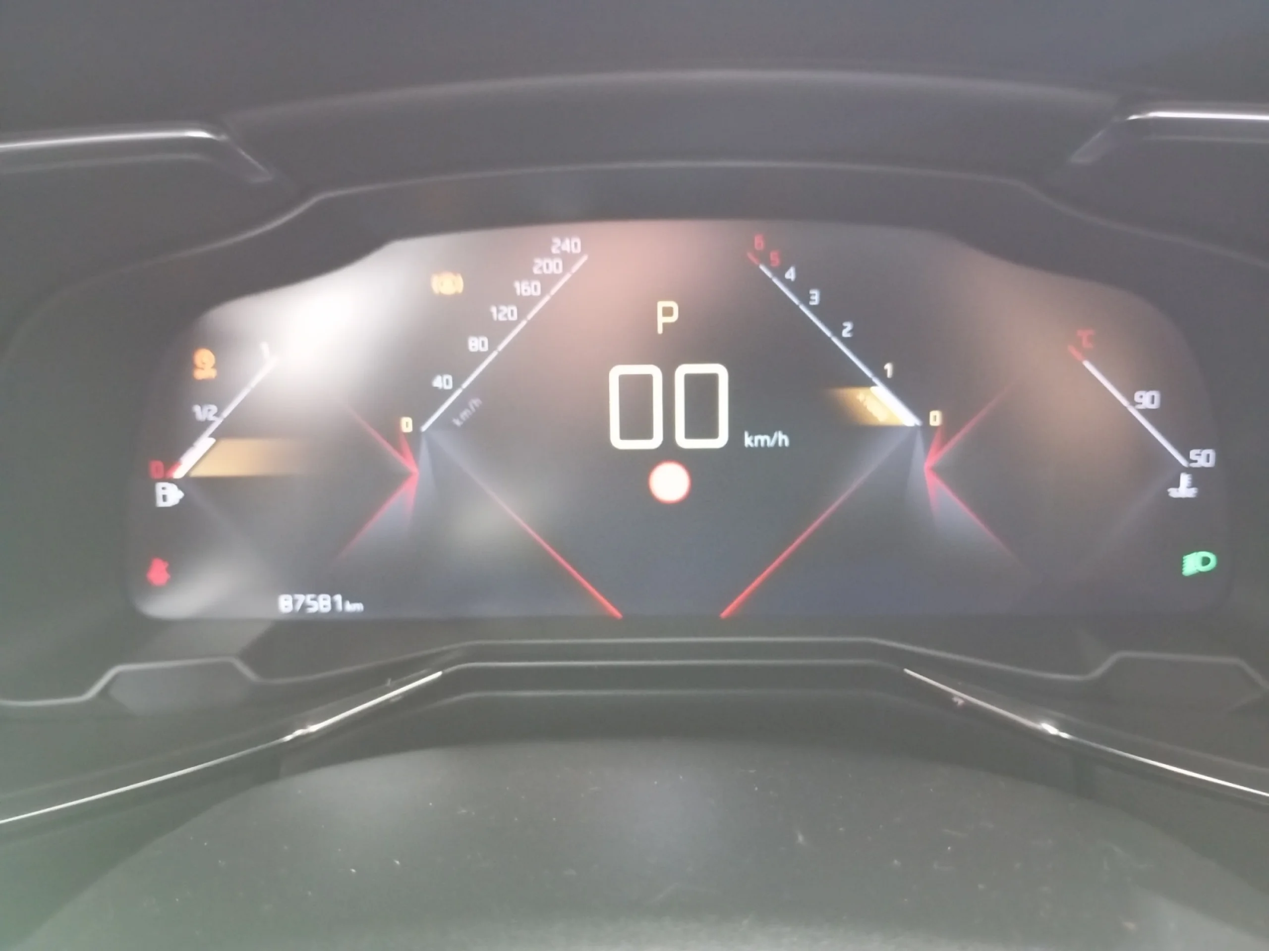 DS DS 7 CROSSBACK BLUEHDI 132KW (180CV) AUTO. PERF.LINE - Foto 10