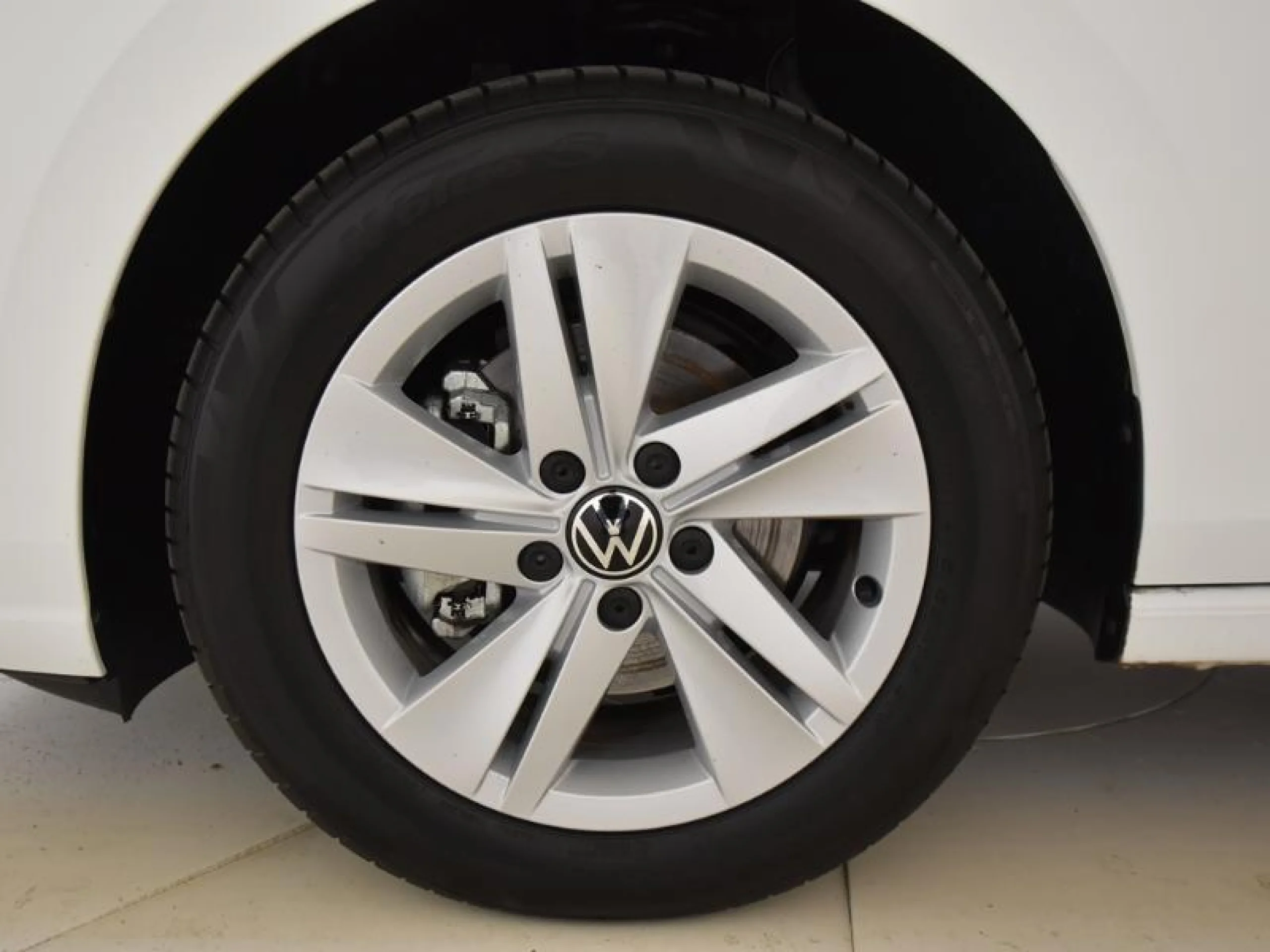 VOLKSWAGEN GOLF 1.5 TSI 85KW (115CV) - Foto 8