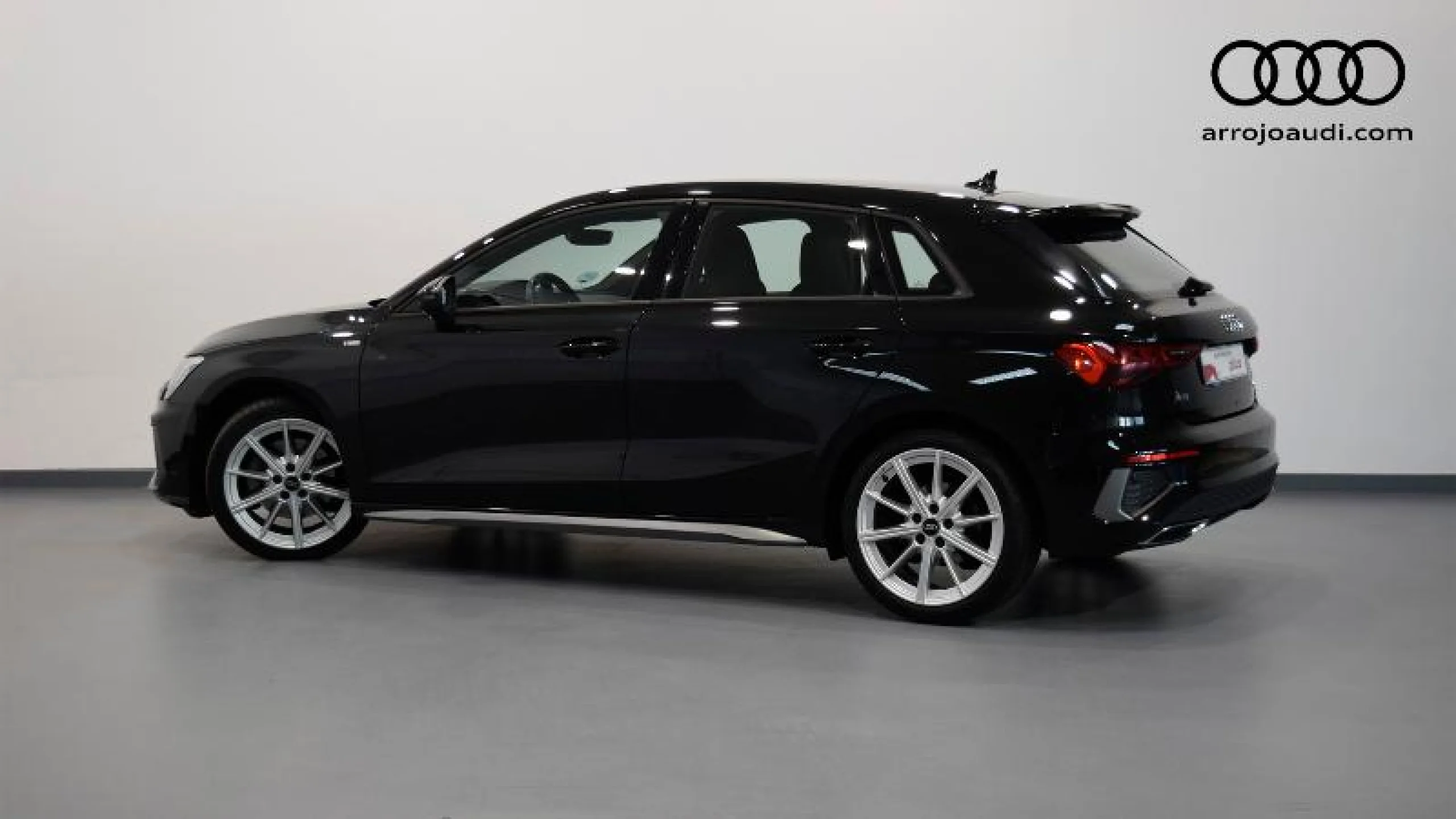 AUDI A3 SPORTBACK S LINE 35 TFSI 110KW (150CV) - Foto 2