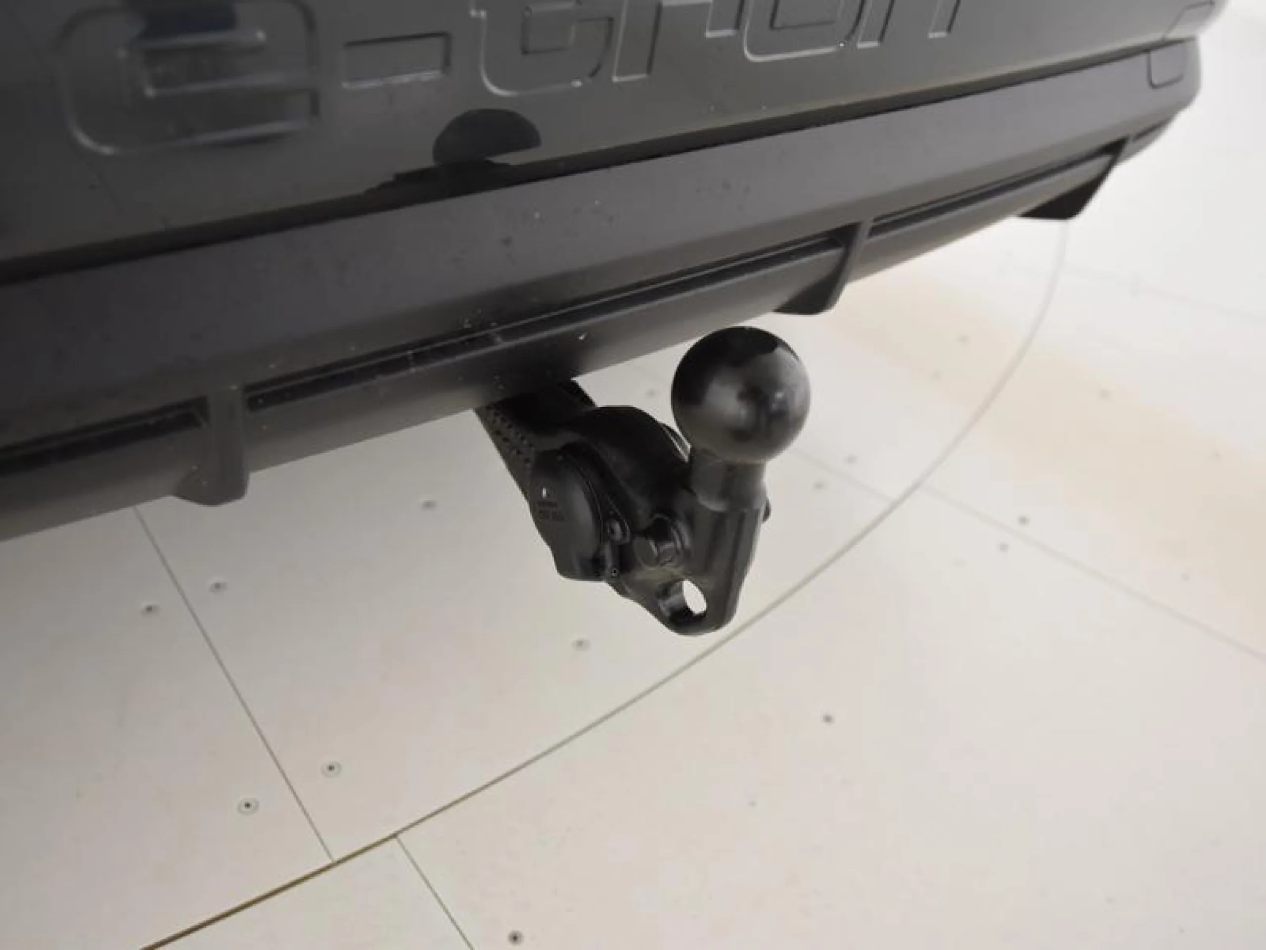 AUDI Q4 E TRON GENUINE EDITION 45 E TRON 210KW 82KWH - Foto 9