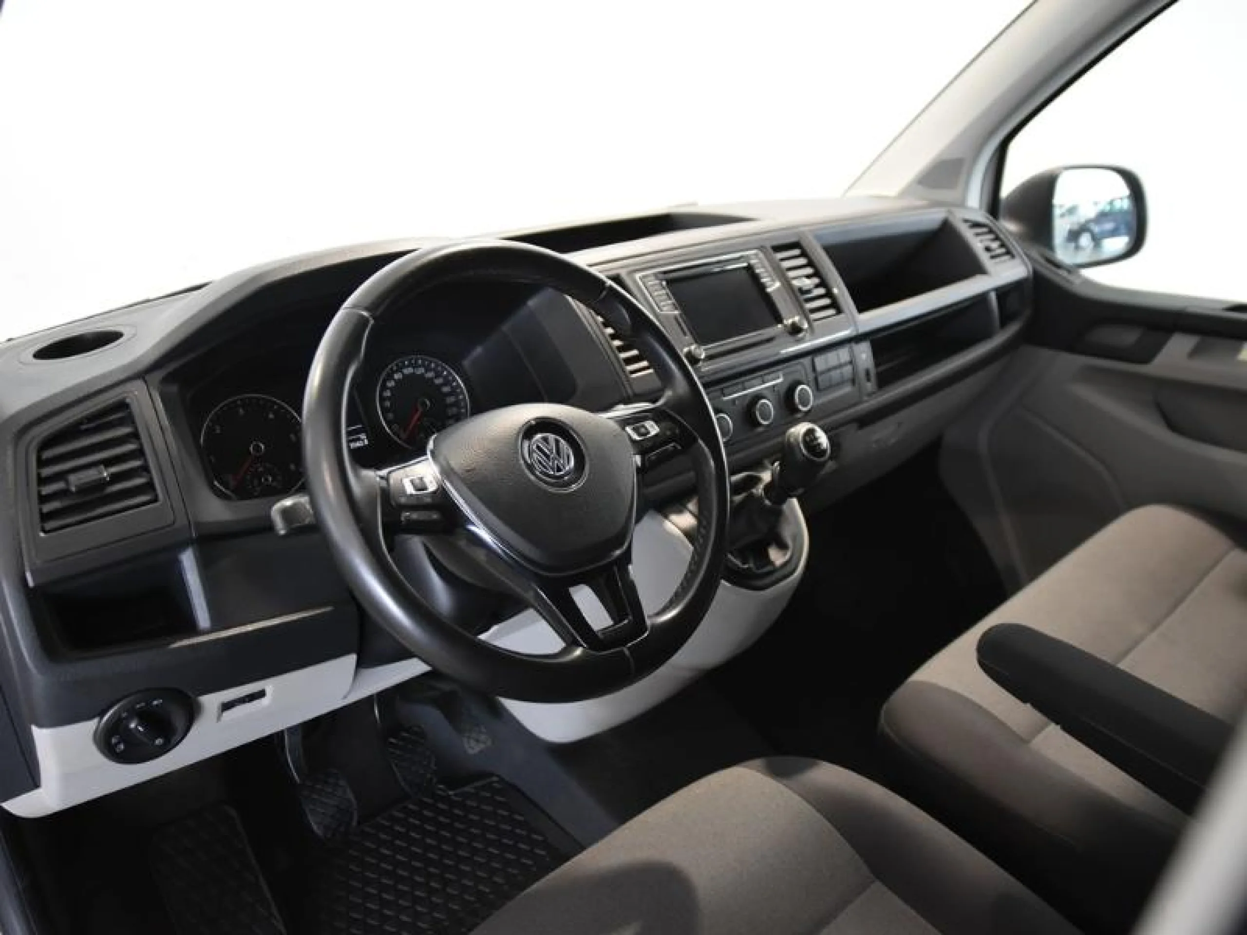 VOLKSWAGEN TRANSPORTER FURGON 2.0 TDI SCR BMT 110 KW - Foto 4