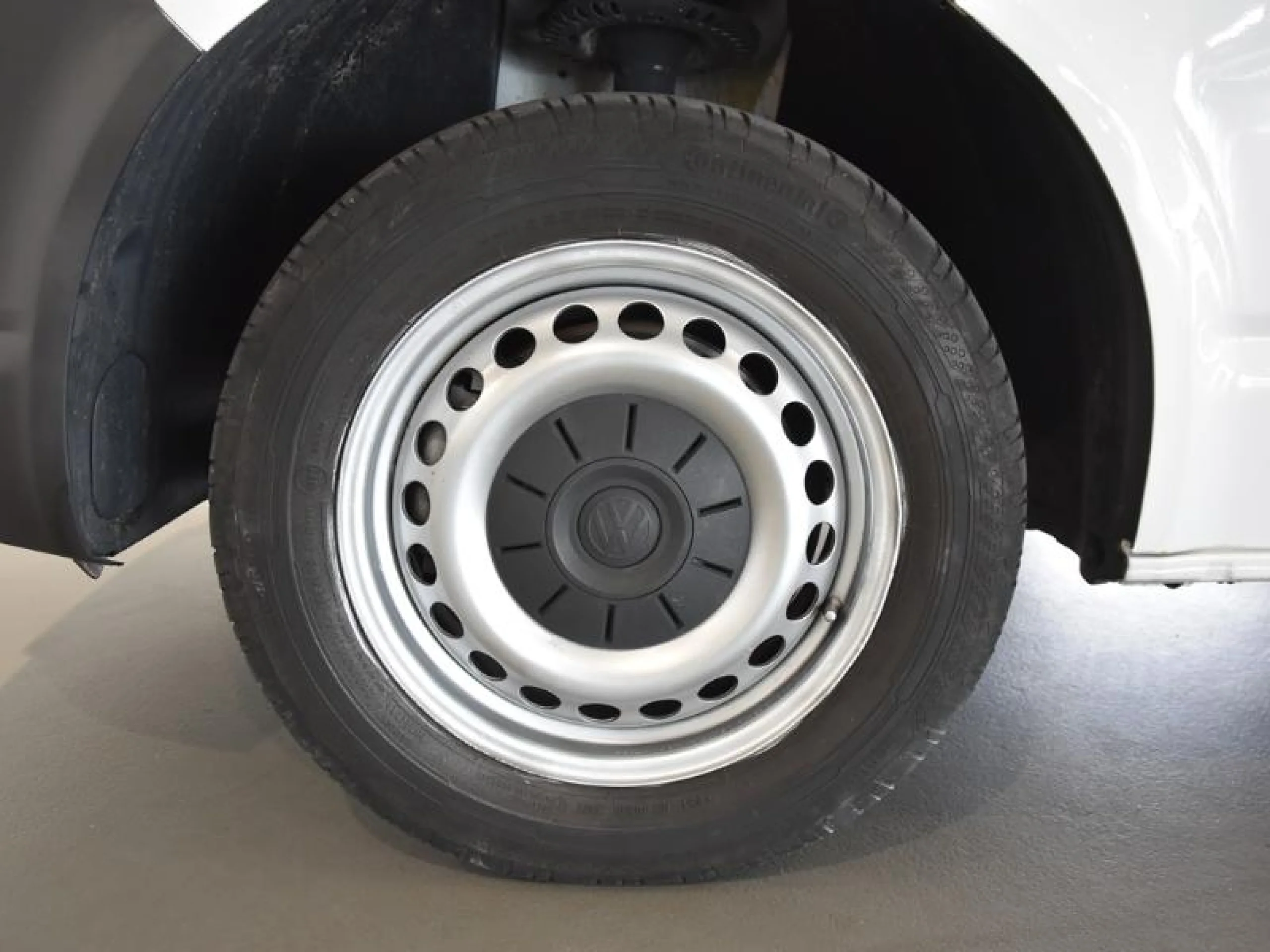 VOLKSWAGEN TRANSPORTER FURGON 2.0 TDI SCR BMT 110 KW - Foto 9