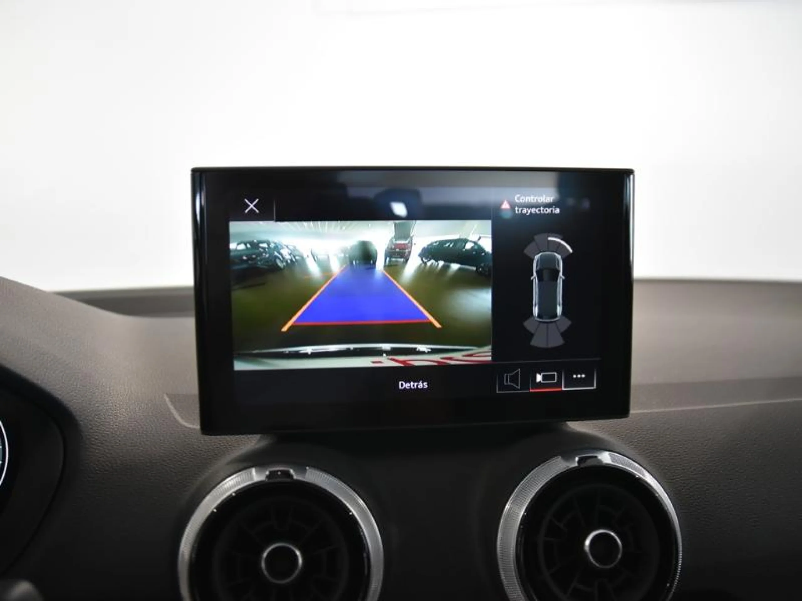 AUDI Q2 ADRENALIN 35 TDI 110KW (150CV) S TRONIC - Foto 13