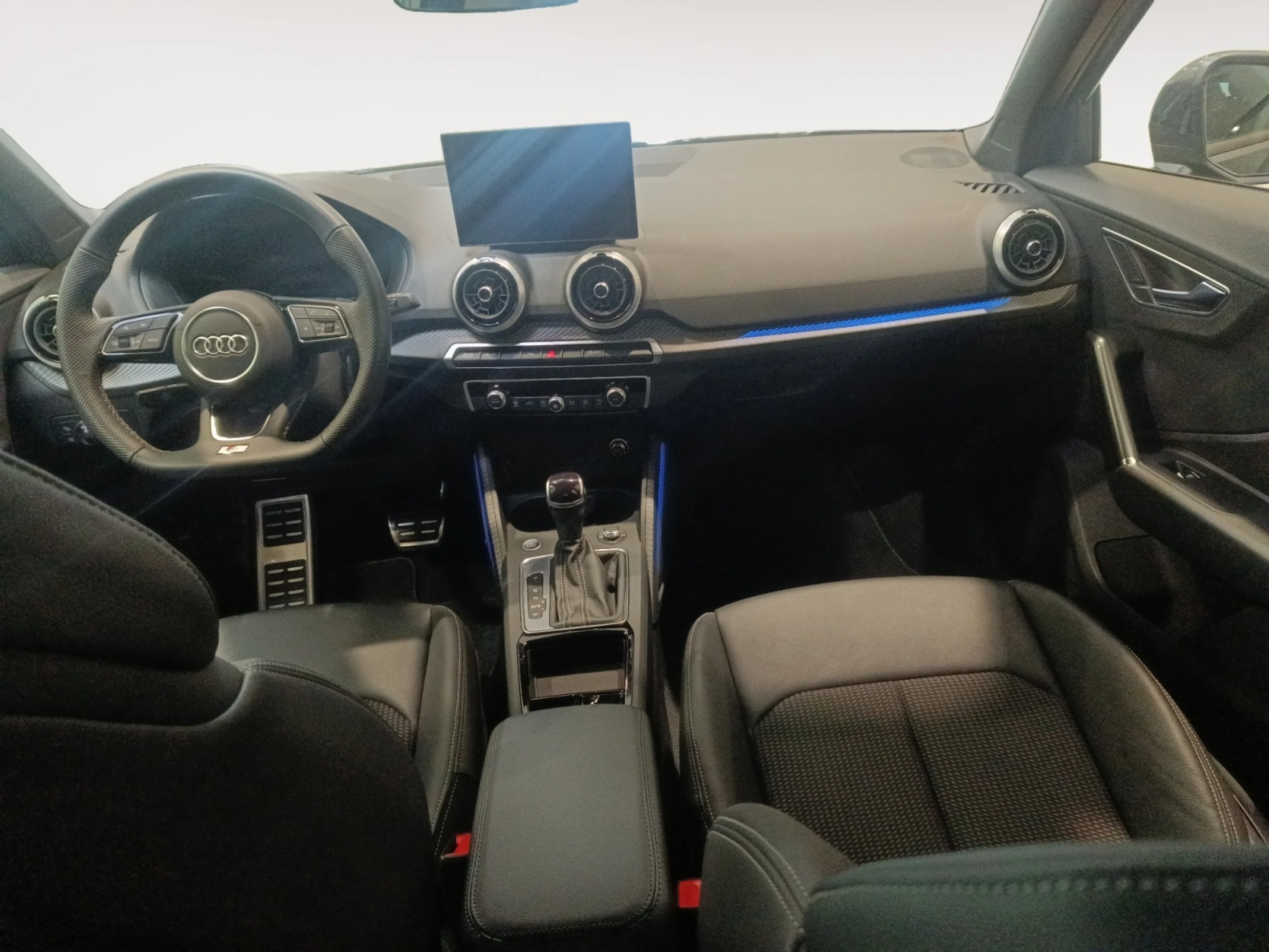 AUDI Q2 ADVANCED 35 TFSI 110KW (150CV) S TRONIC - Foto 4