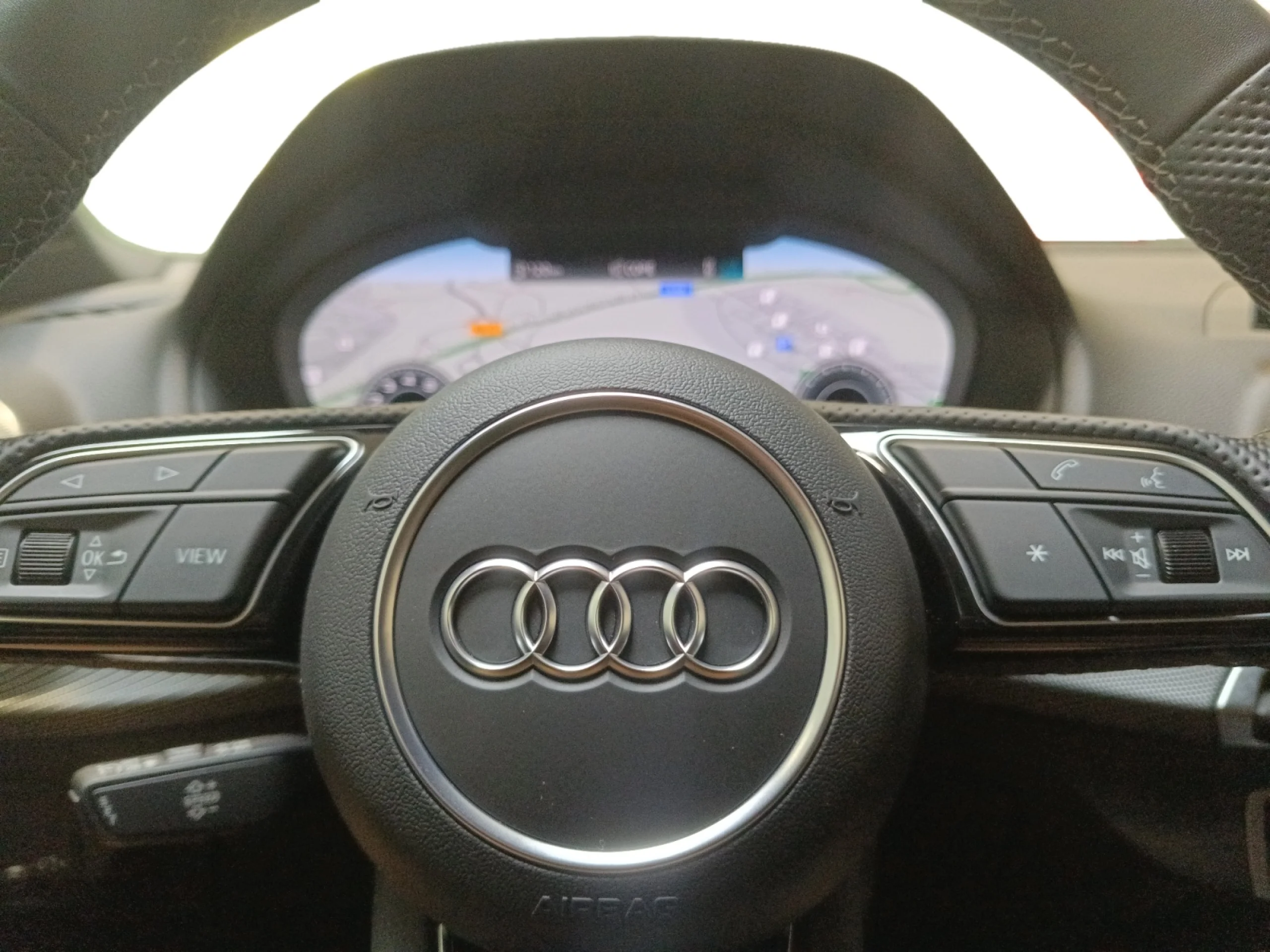 AUDI Q2 ADVANCED 35 TFSI 110KW (150CV) S TRONIC - Foto 8