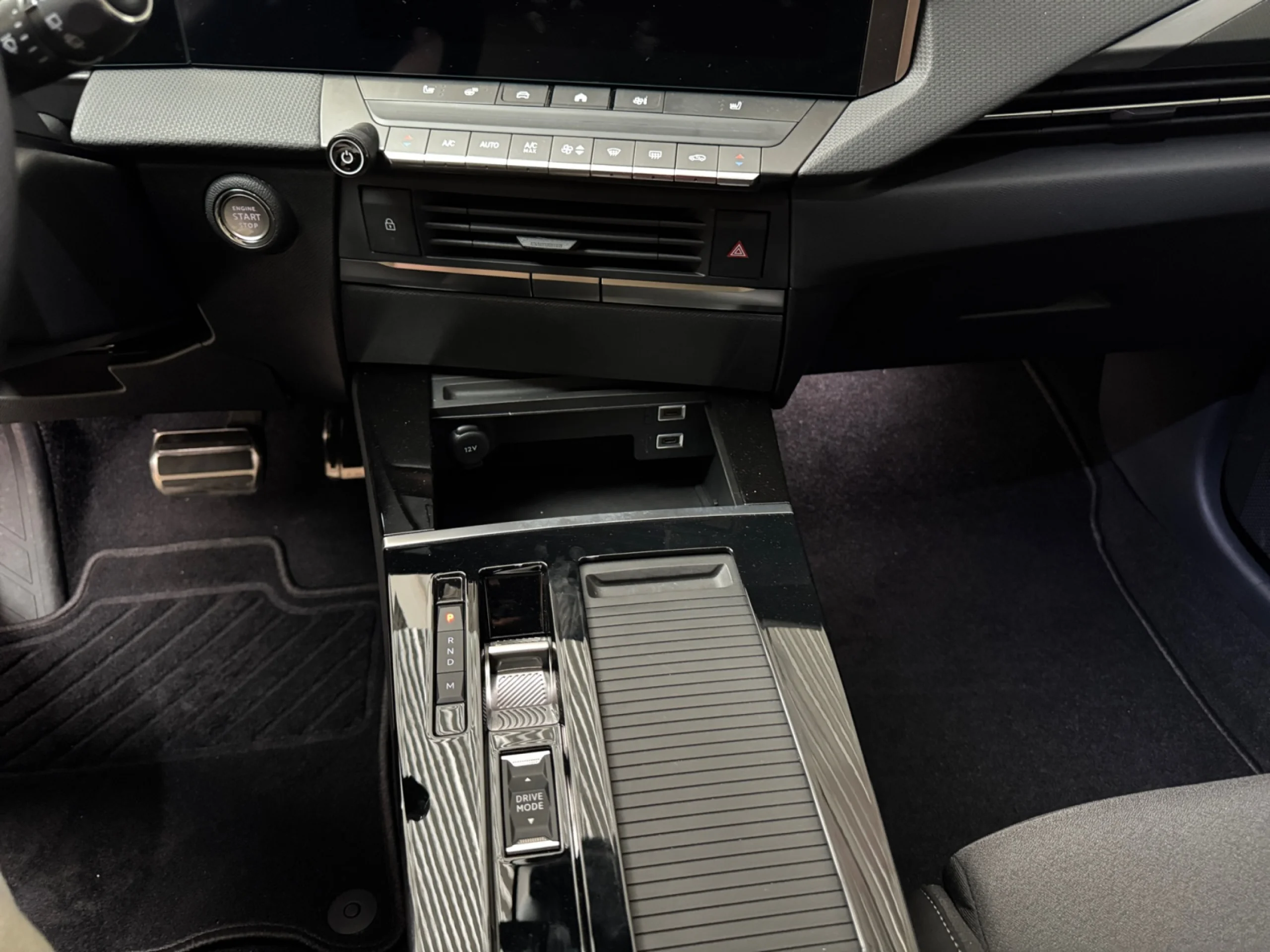 OPEL ASTRA 1.2T XHT HYBRID 100KW (136CV) GS EDCT - Foto 8