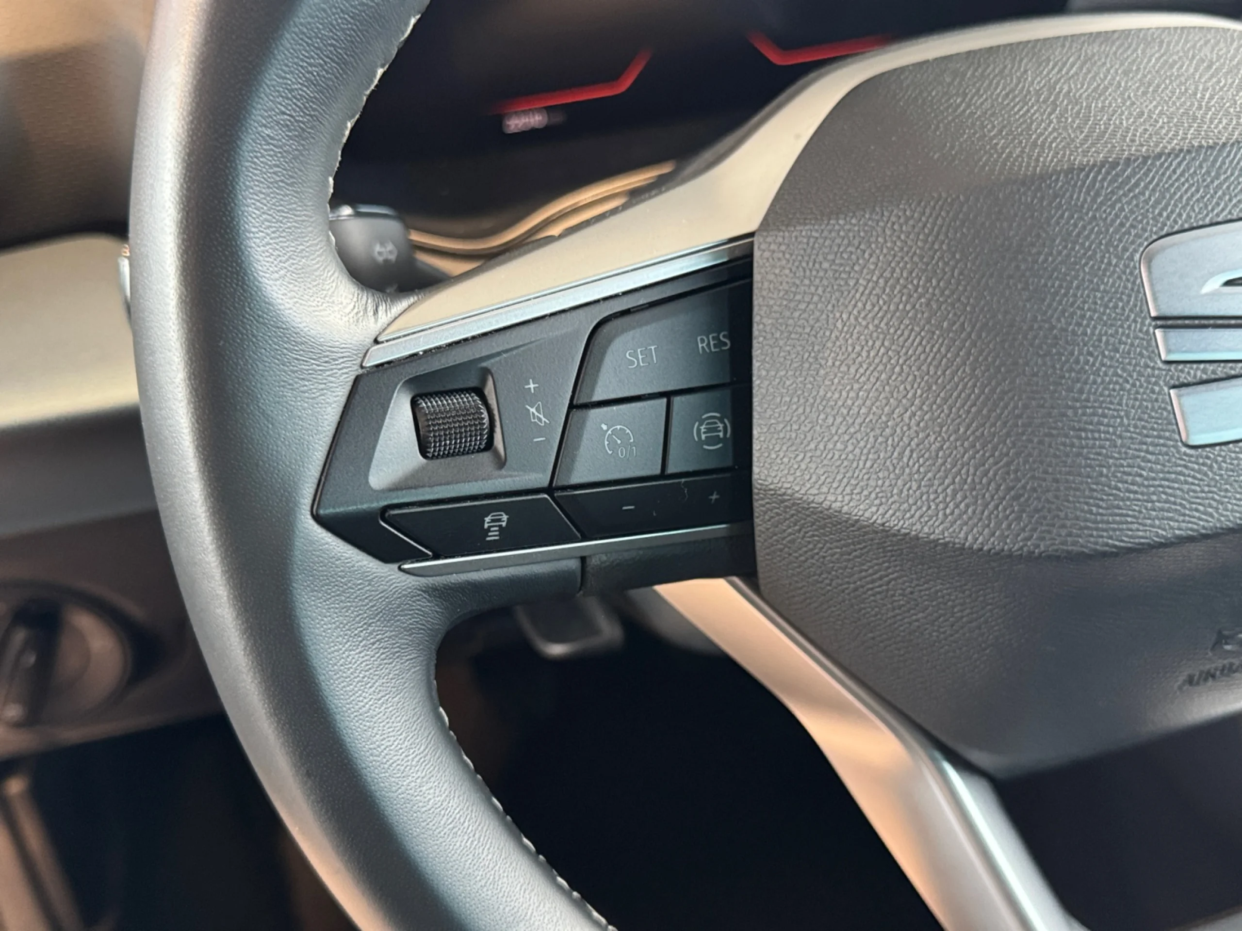 SEAT ARONA 1.0 TSI 85KW (115CV) XPERIENCE - Foto 11