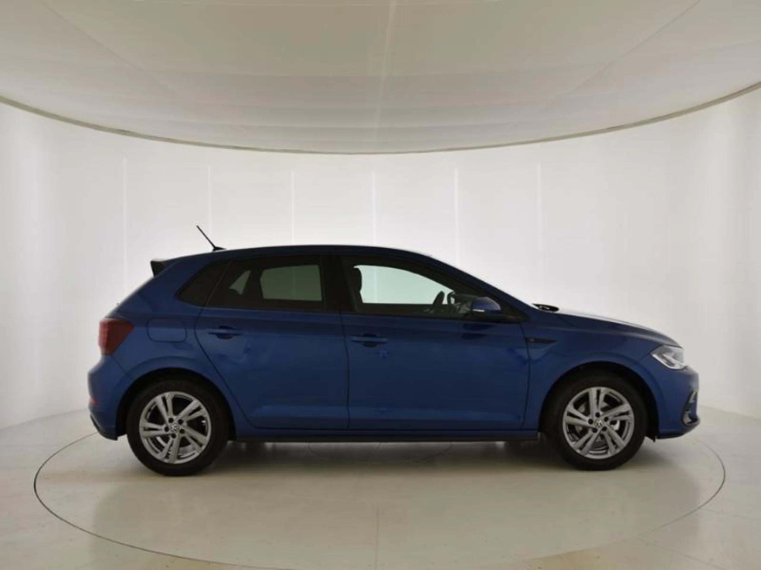 VOLKSWAGEN POLO R LINE 1.0 TSI 70KW (95CV) - Foto 3