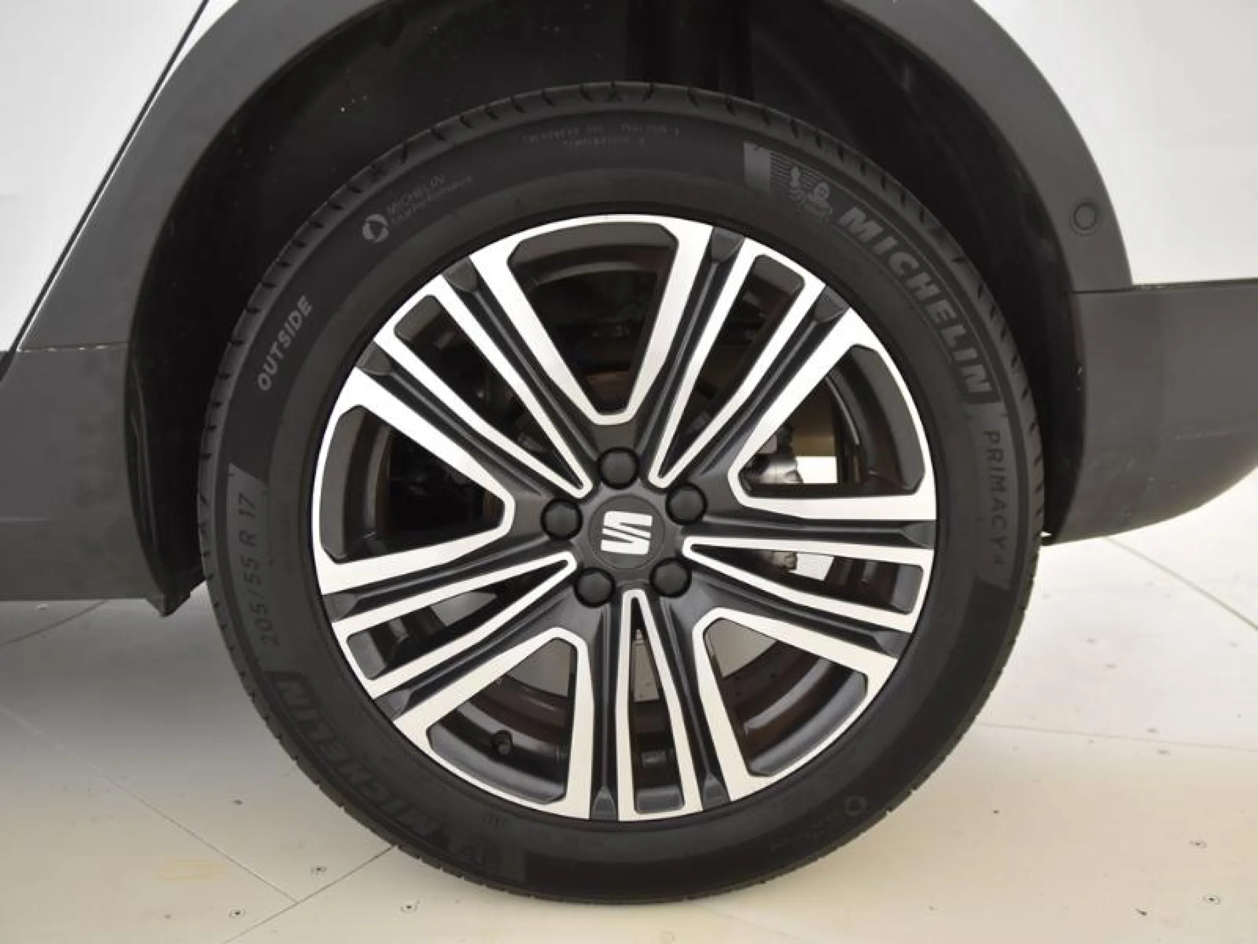 SEAT ARONA 1.0 TSI 85KW (115CV) FR XM - Foto 8