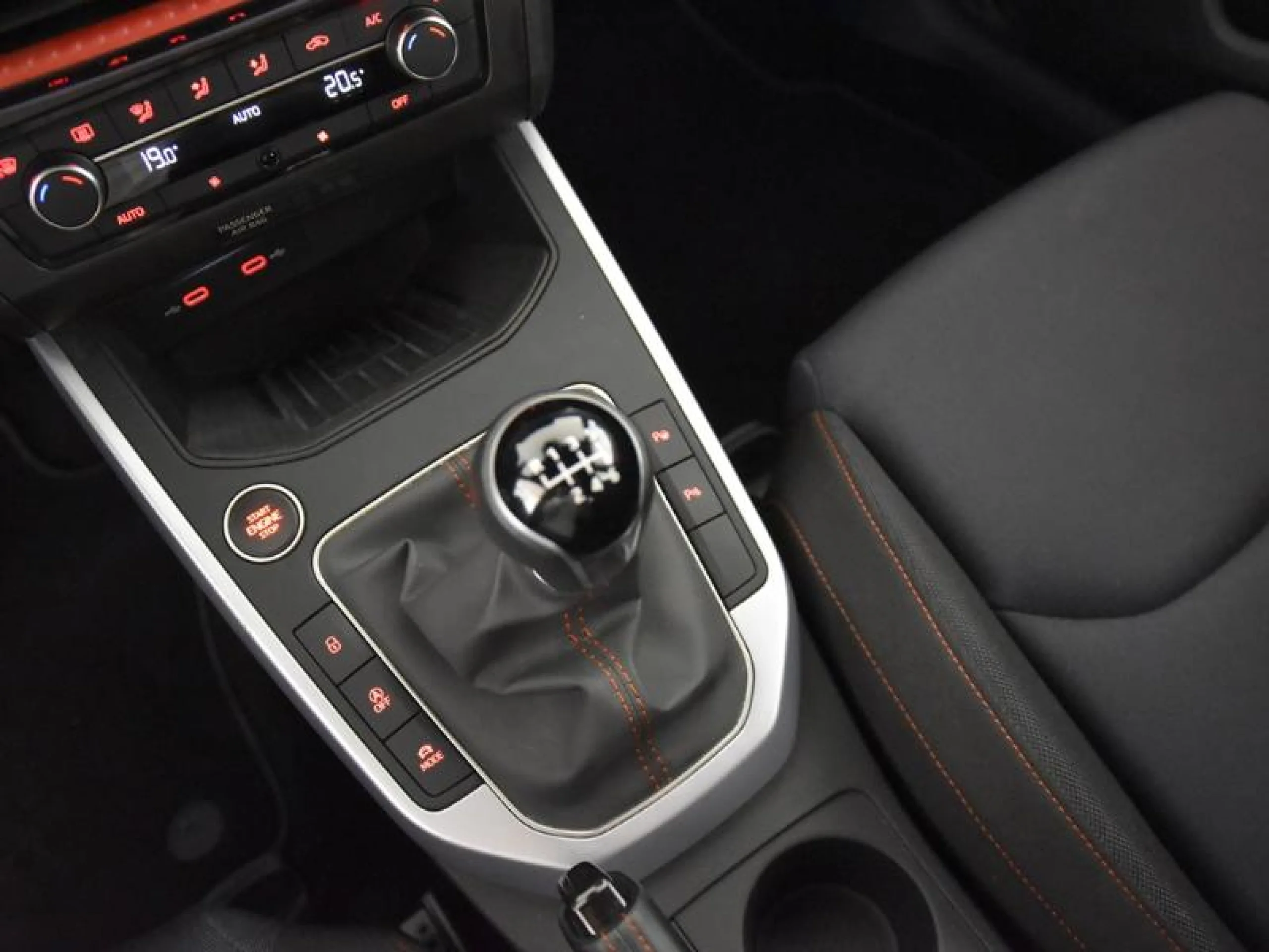 SEAT ARONA 1.0 TSI 85KW (115CV) FR XM - Foto 10