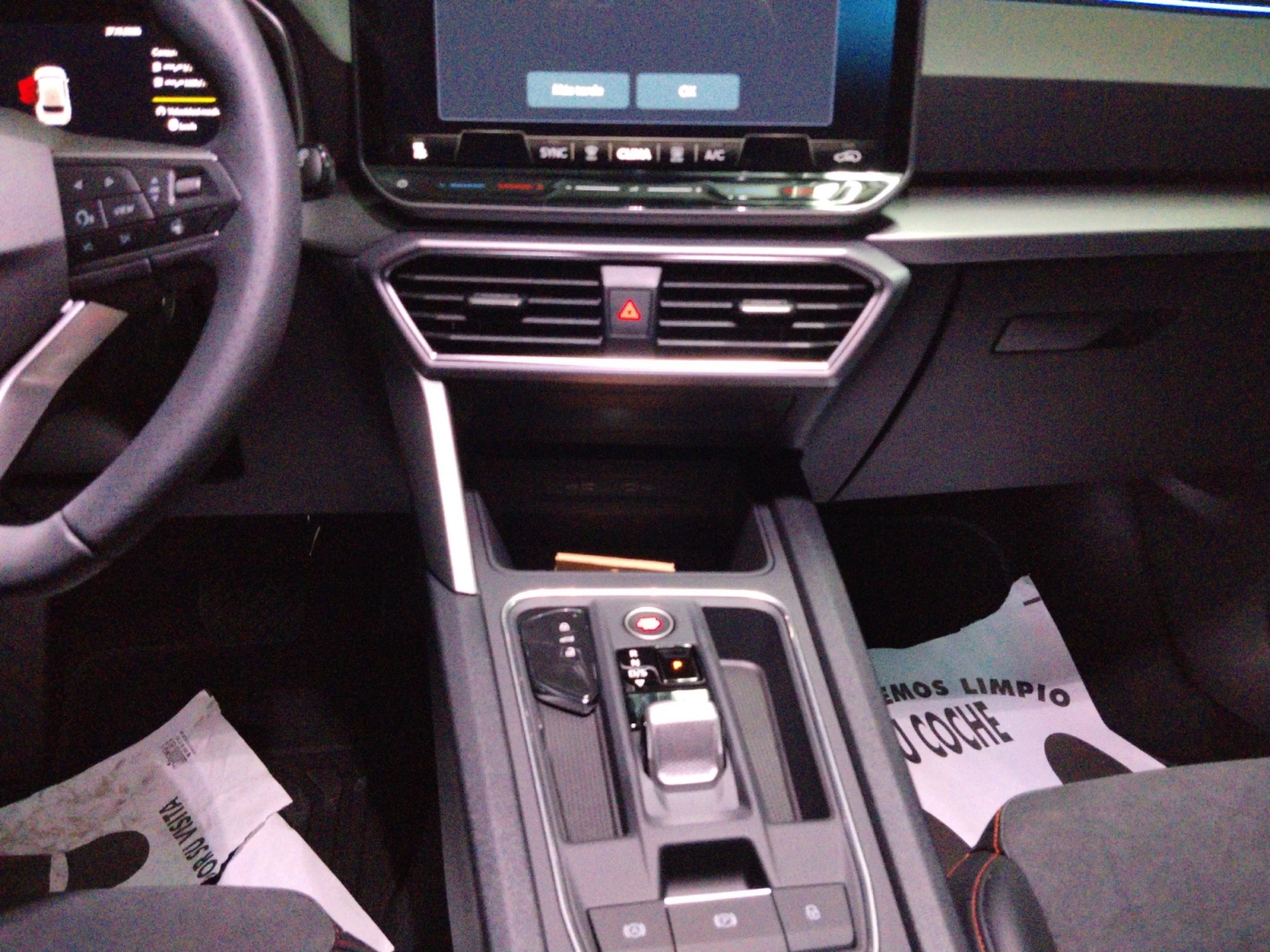SEAT LEON 1.5 TSI E HYBRID 150KW DSG 6 FR XXL - Foto 10