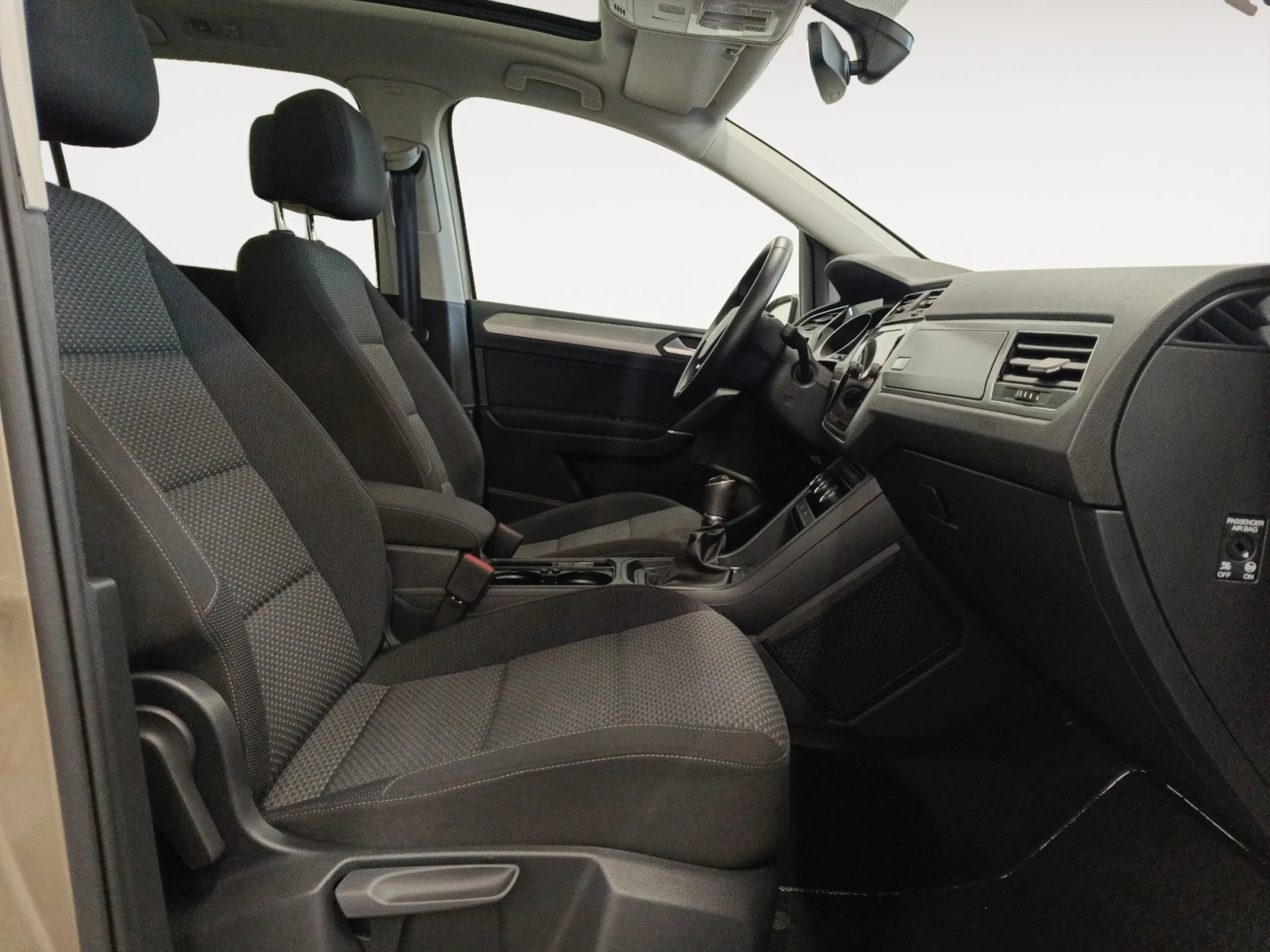 VOLKSWAGEN TOURAN ADVANCE 1.4 TSI 110KW (150CV) - Foto 5