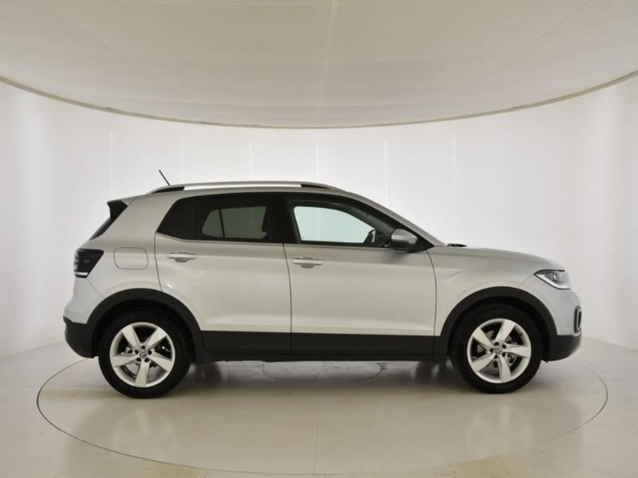 VOLKSWAGEN T CROSS SPORT 1.0 TSI 81KW (110CV) DSG - Foto 3