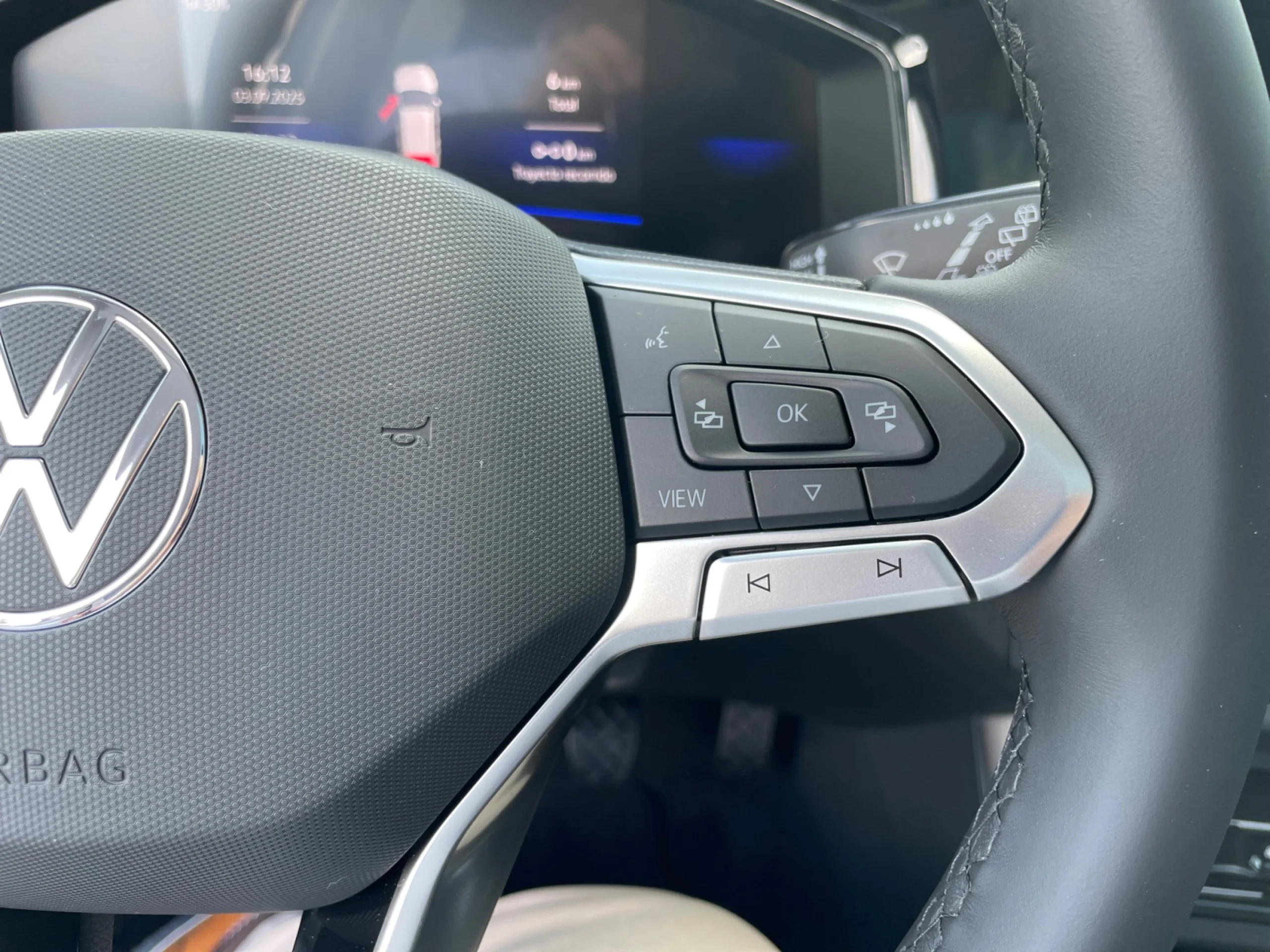 VOLKSWAGEN TAIGO TAIGO 1.0 TSI 85KW (115CV) - Foto 10