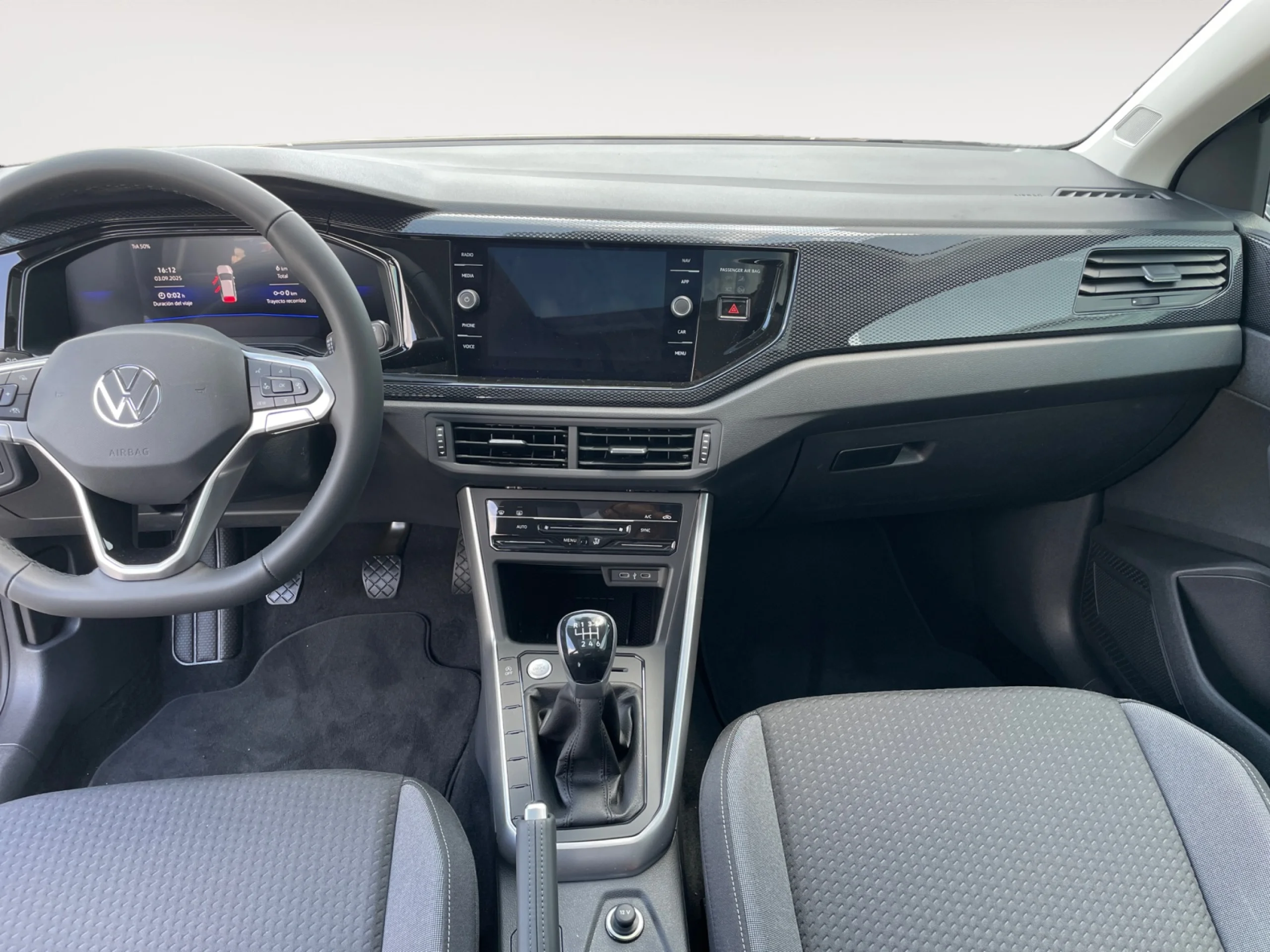 VOLKSWAGEN TAIGO TAIGO 1.0 TSI 85KW (115CV) - Foto 14