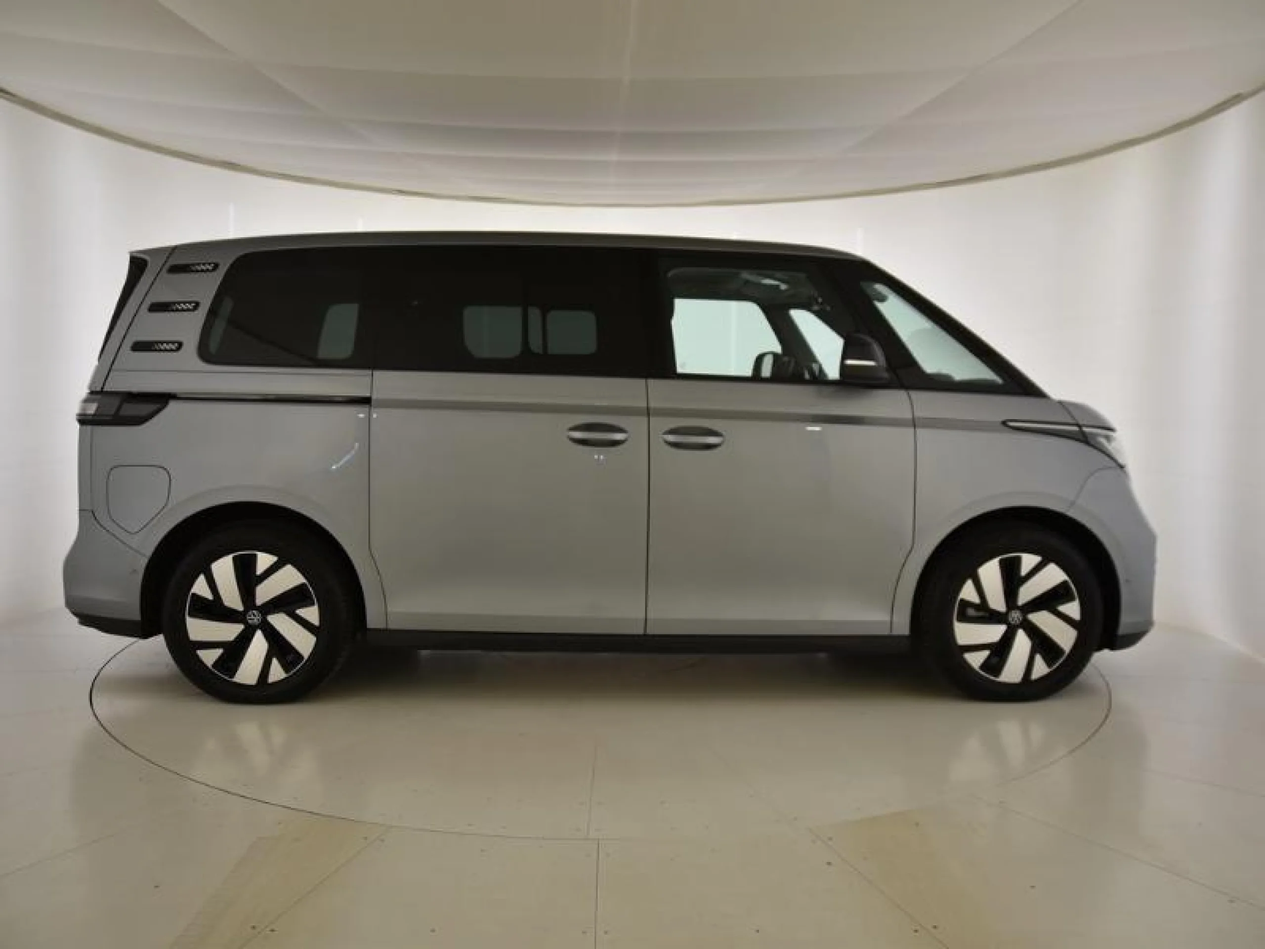 VOLKSWAGEN ID. BUZZ PRO 5 ASIENTOS 210KW (286CV) - Foto 3