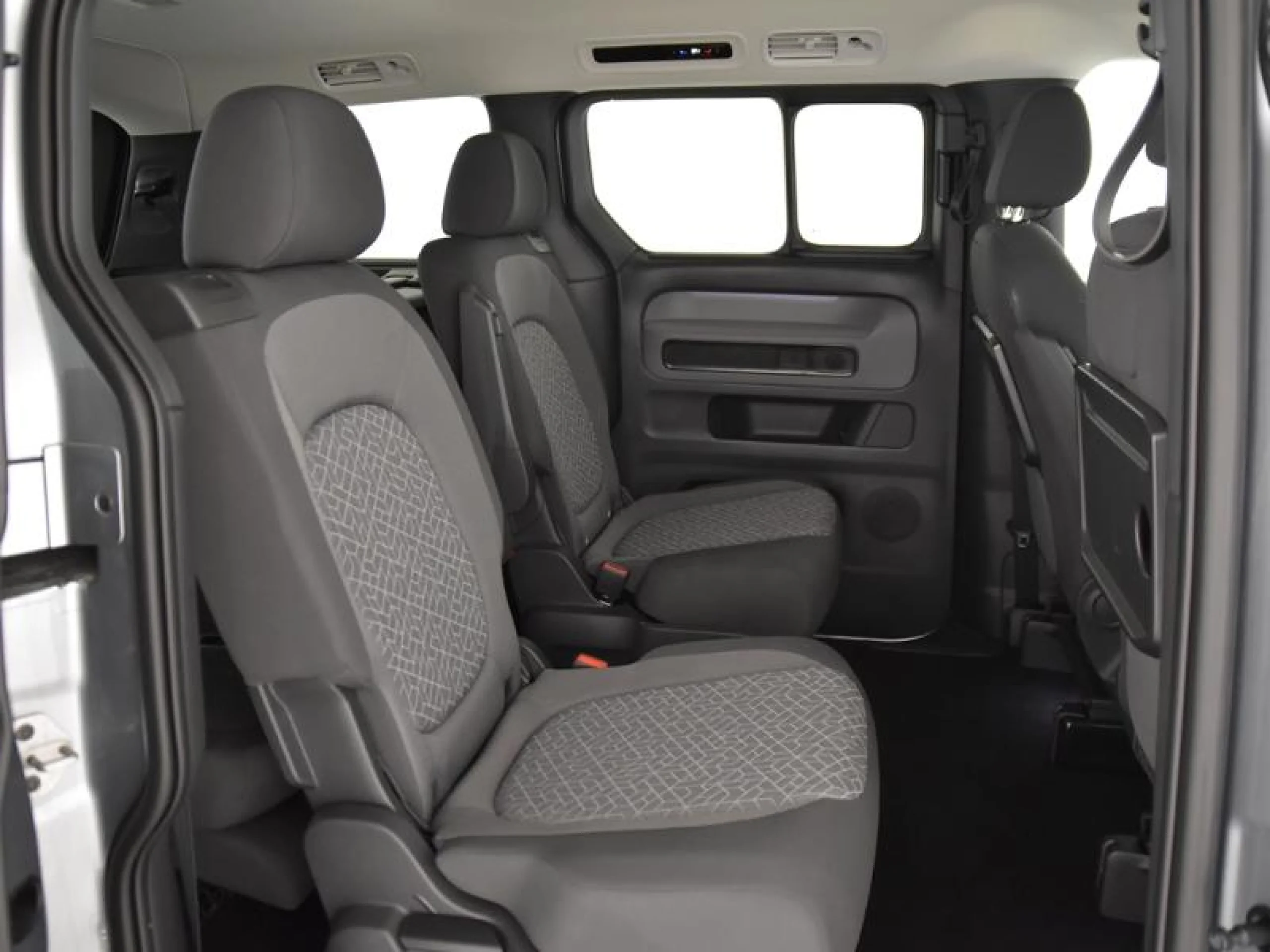 VOLKSWAGEN ID. BUZZ PRO 5 ASIENTOS 210KW (286CV) - Foto 6