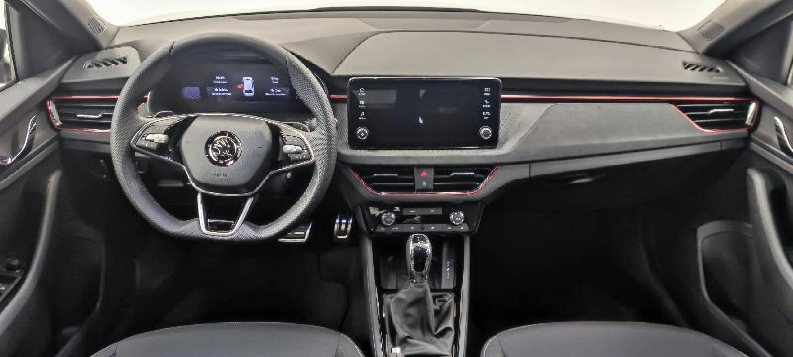 SKODA SCALA 1.5 TSI 110 KW (150 CV) DSG DESIGN - Foto 8