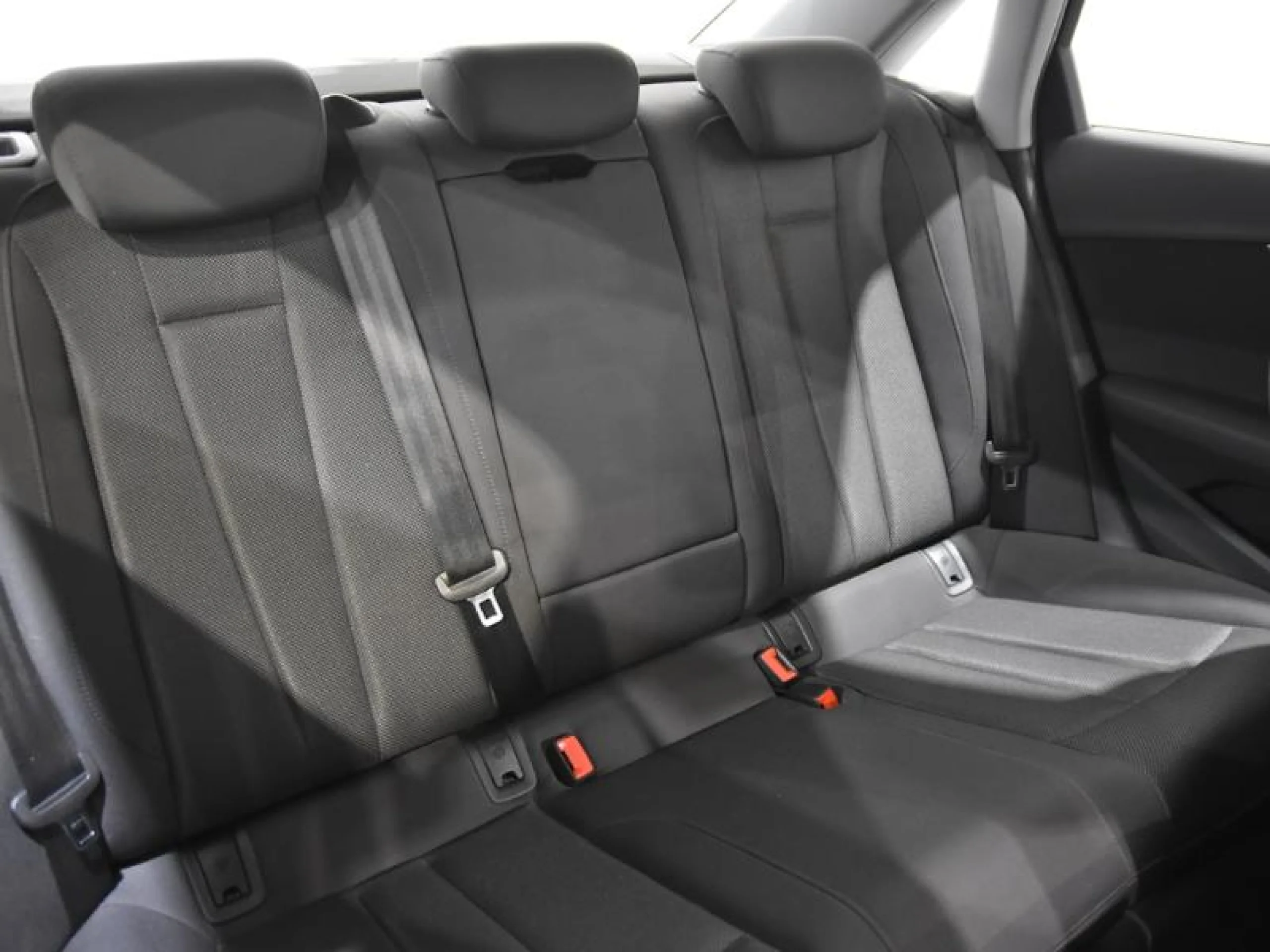 AUDI A4 ADVANCED EDITION 2.0 TDI 110KW (150CV) - Foto 5