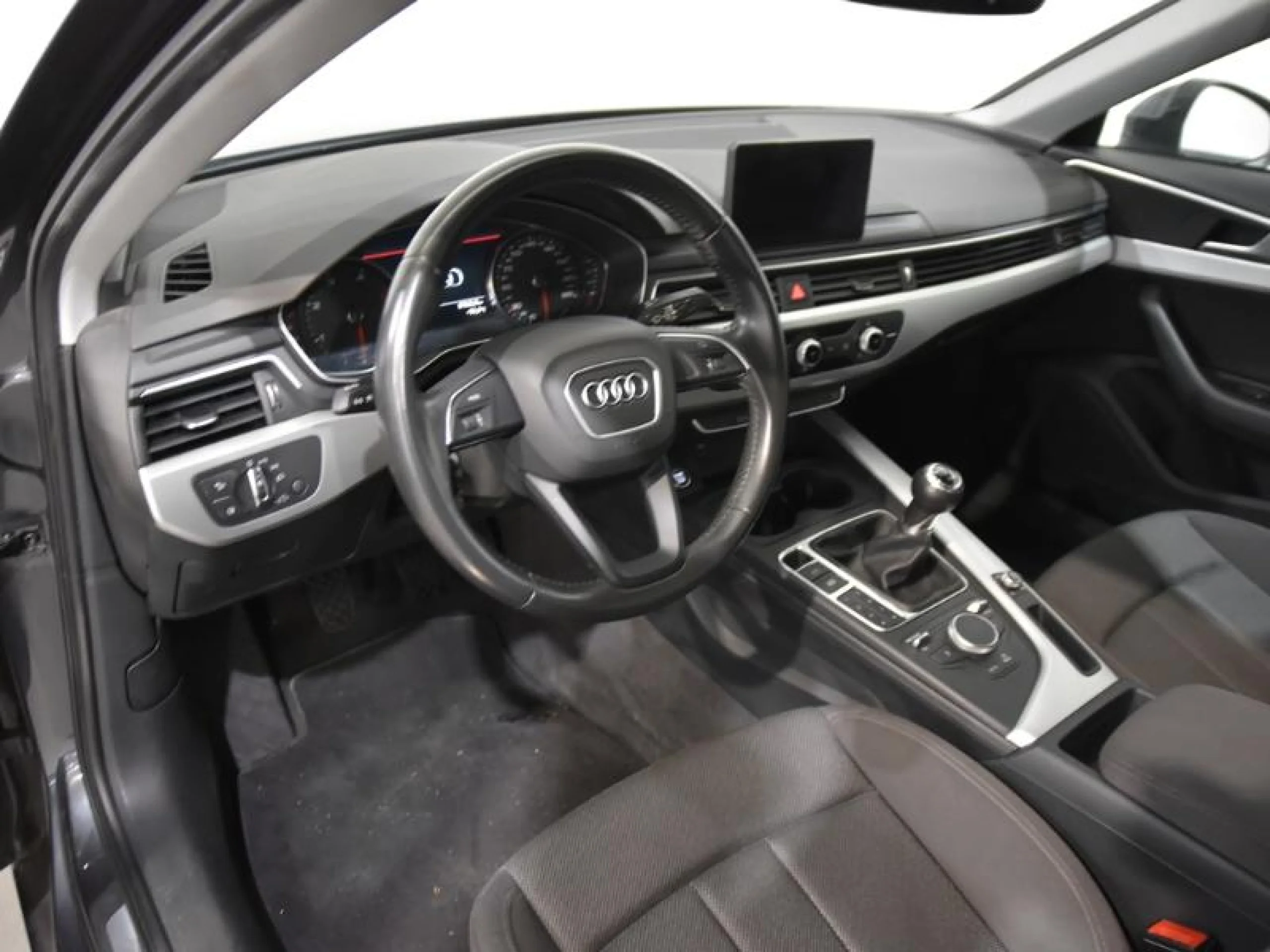 AUDI A4 ADVANCED EDITION 2.0 TDI 110KW (150CV) - Foto 9