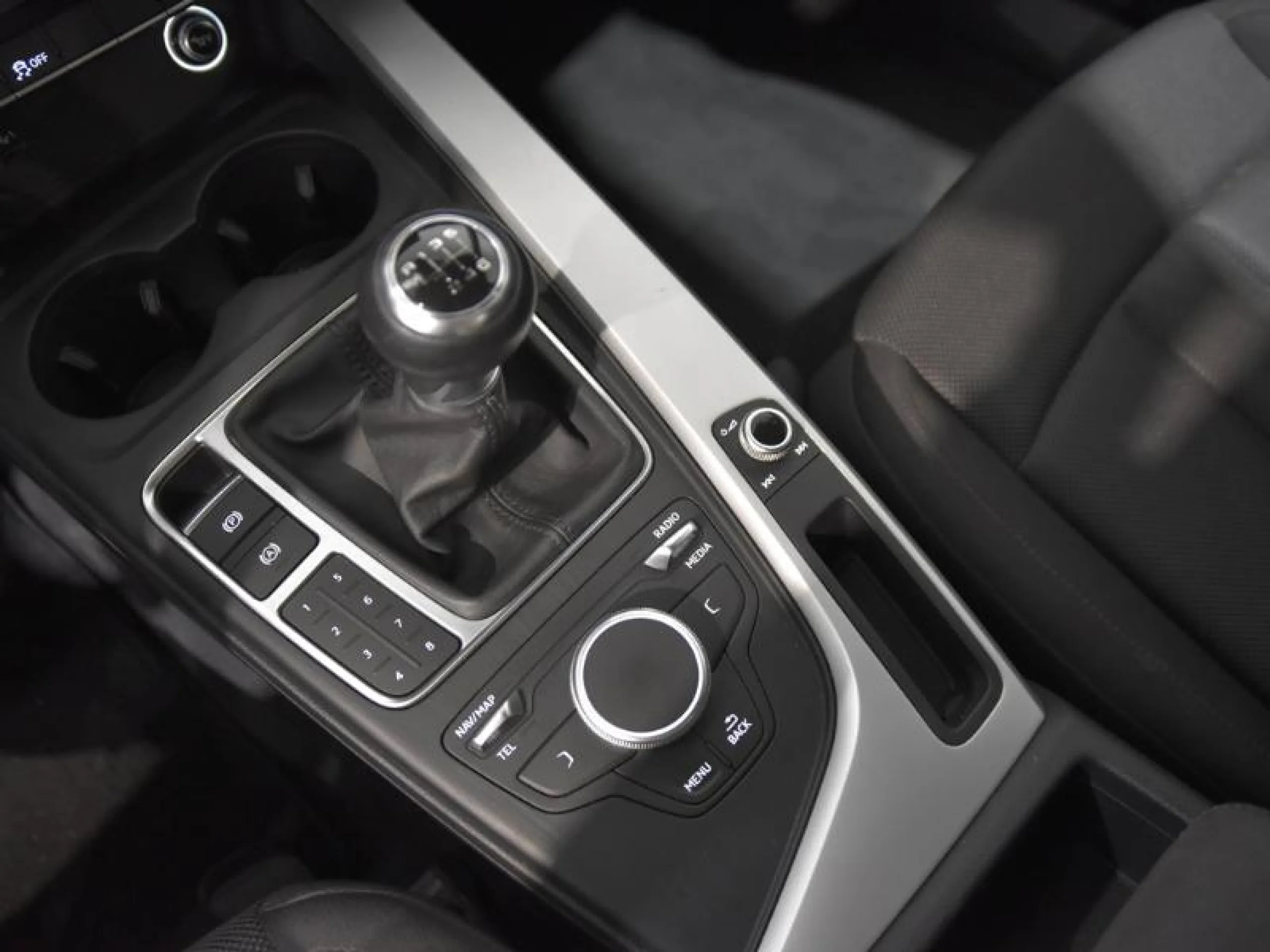 AUDI A4 ADVANCED EDITION 2.0 TDI 110KW (150CV) - Foto 10