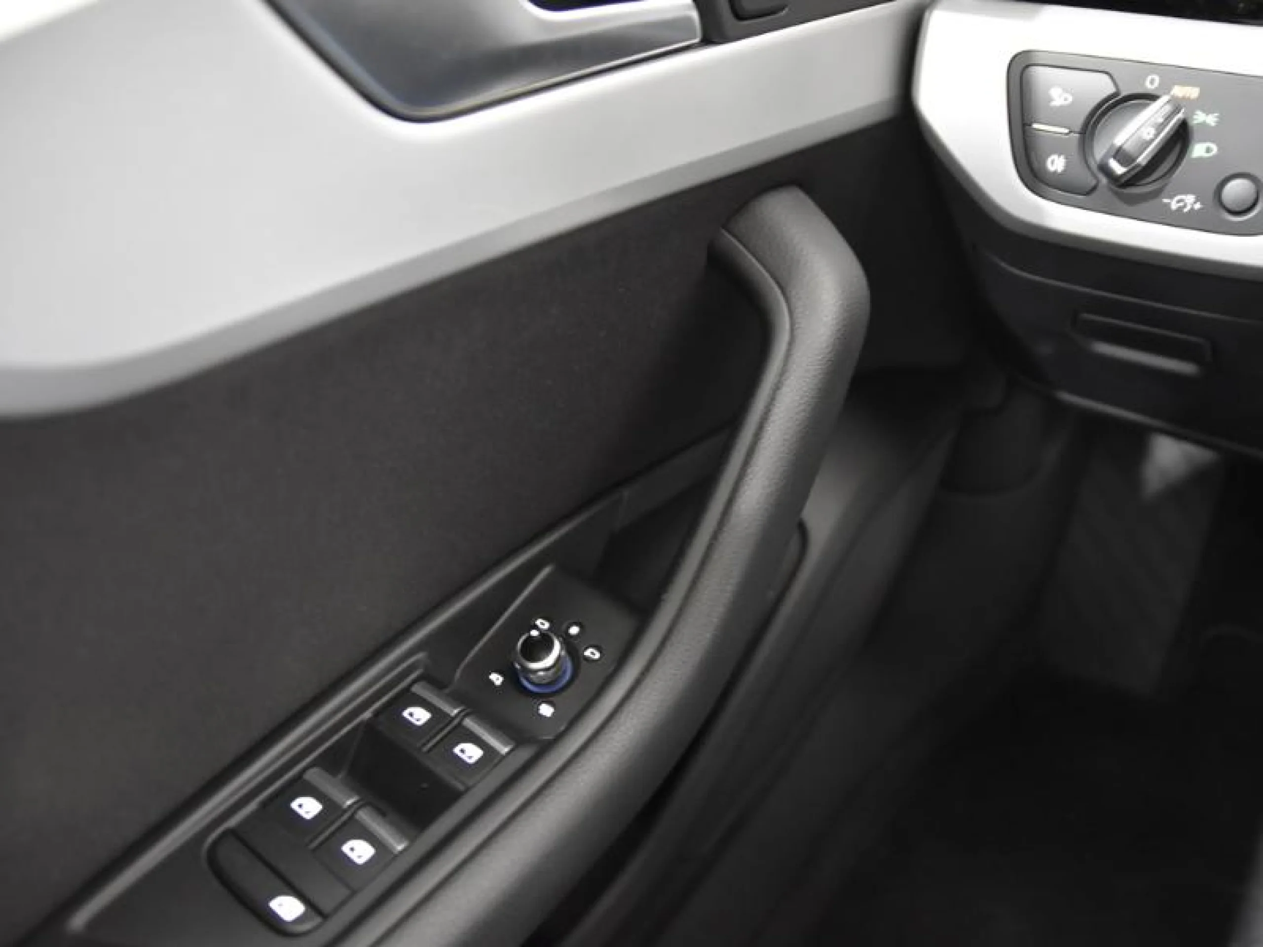 AUDI A4 ADVANCED EDITION 2.0 TDI 110KW (150CV) - Foto 17