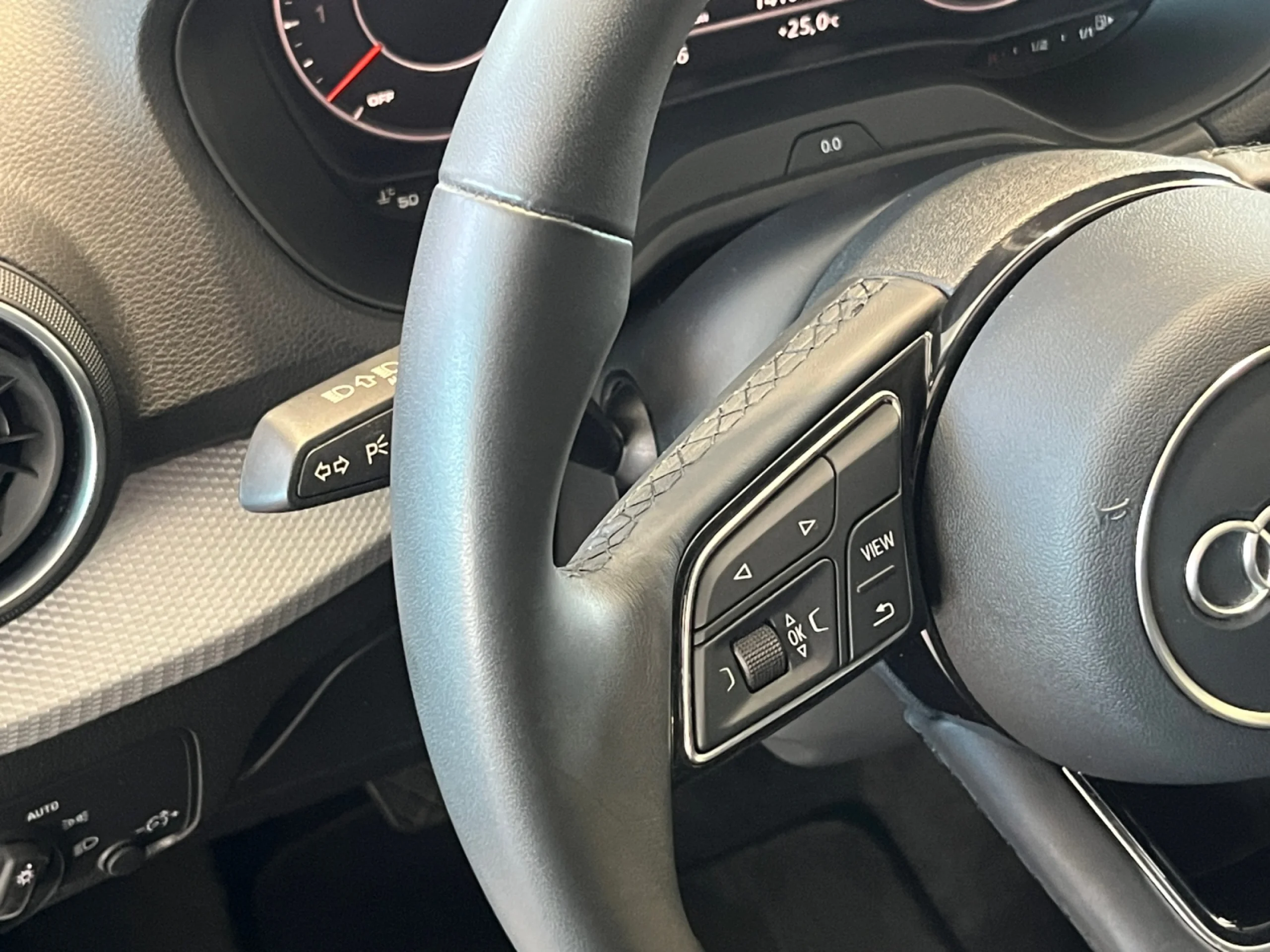 AUDI Q2 ADVANCED 30 TFSI 81KW (110CV) - Foto 11