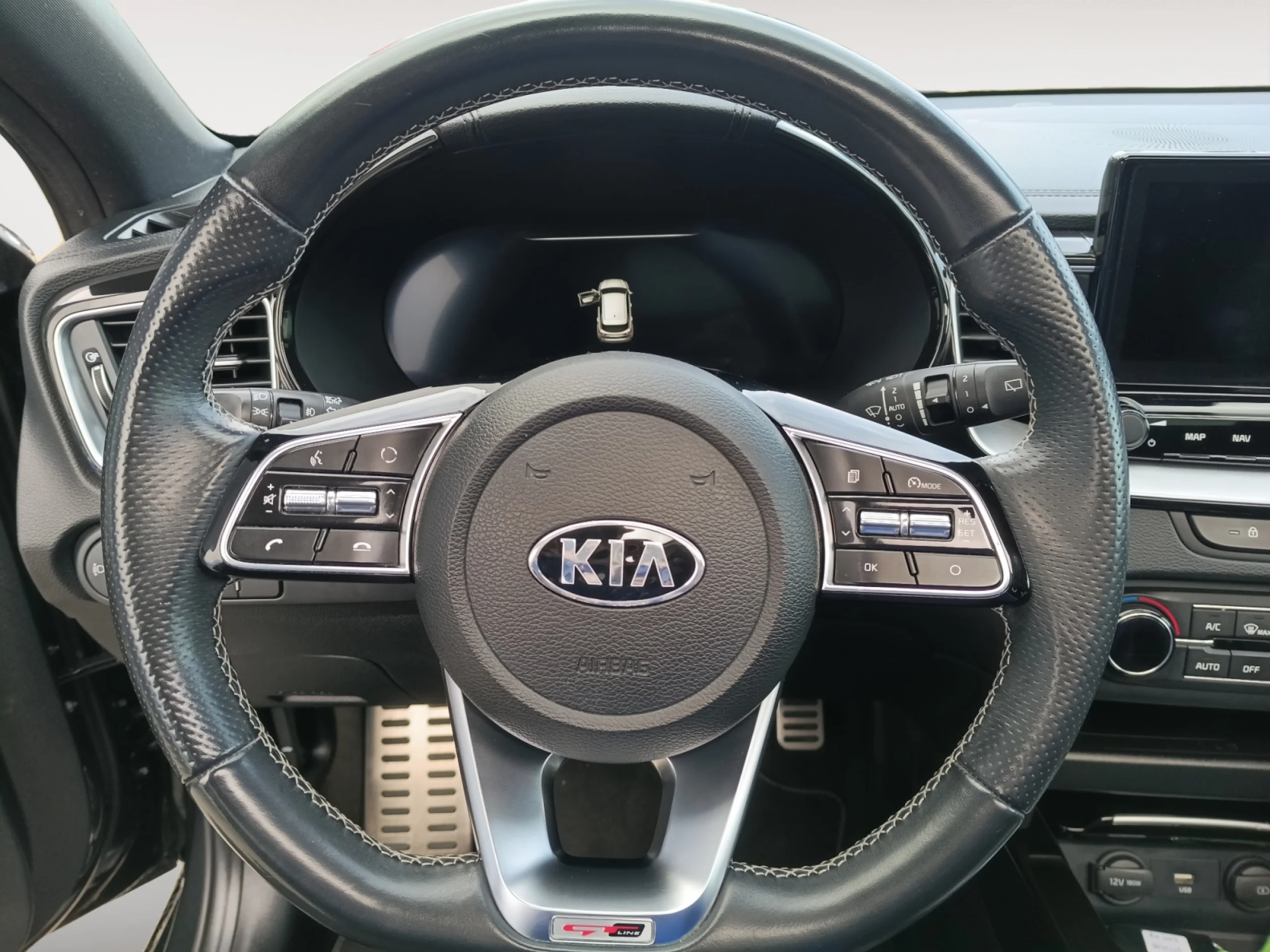 KIA CEED 1.6 CRDI 100KW (136CV) CONCEPT - Foto 11