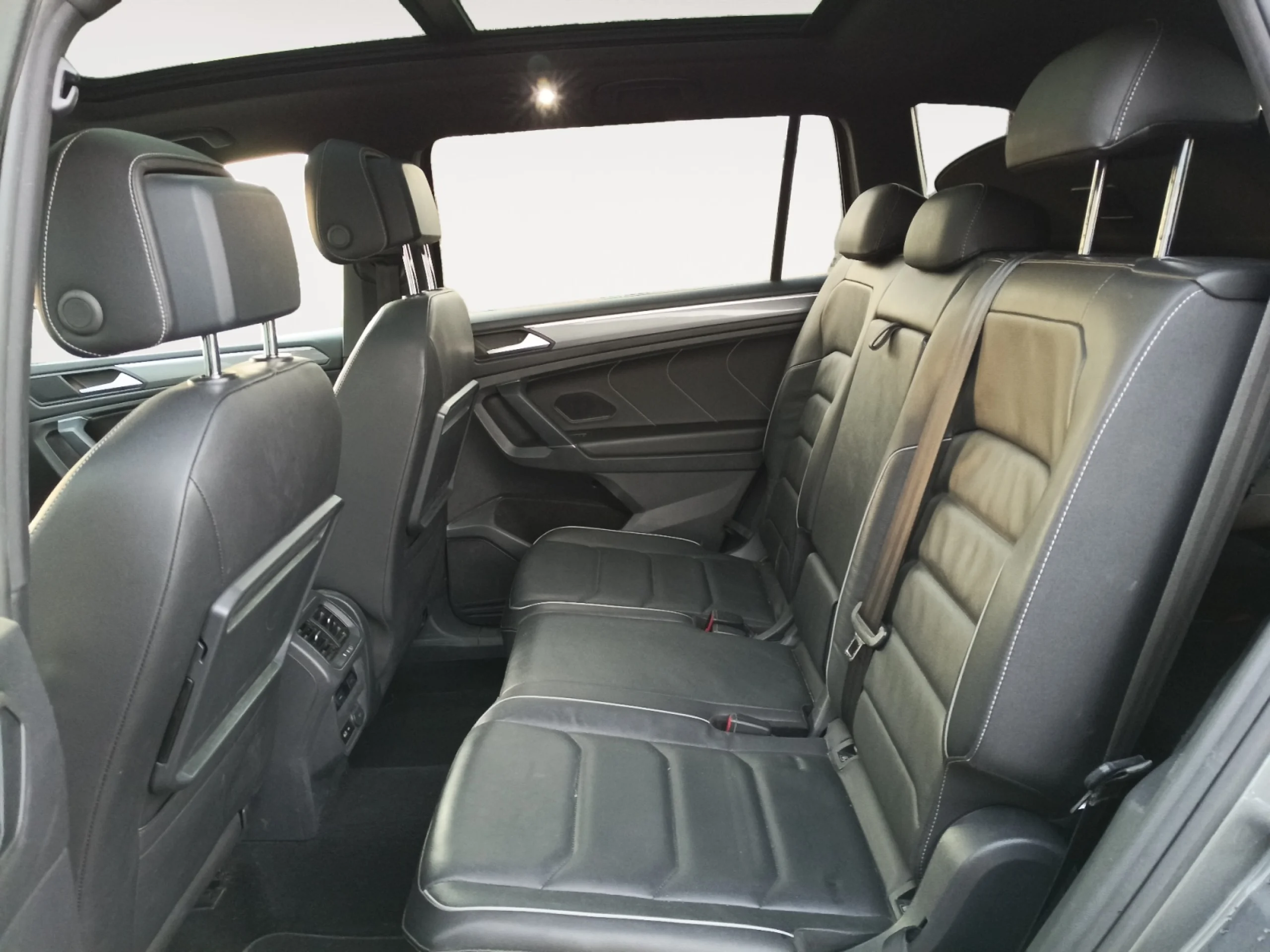 VOLKSWAGEN TIGUAN ALLSPACE SPORT 2.0 TDI 140KW (190CV) 4MOTION DSG - Foto 6