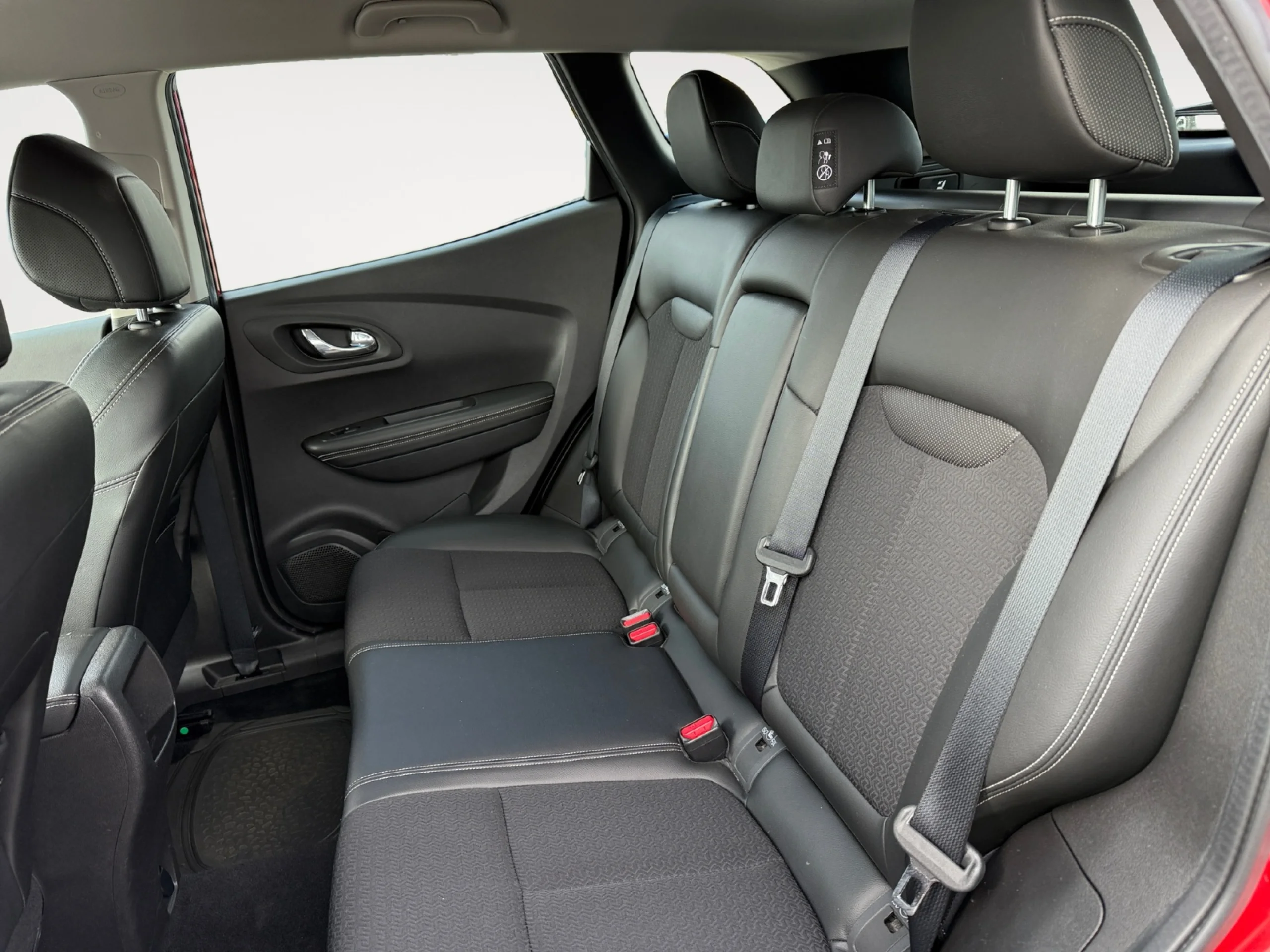 RENAULT KADJAR ZEN ENERGY TCE 130 - Foto 6