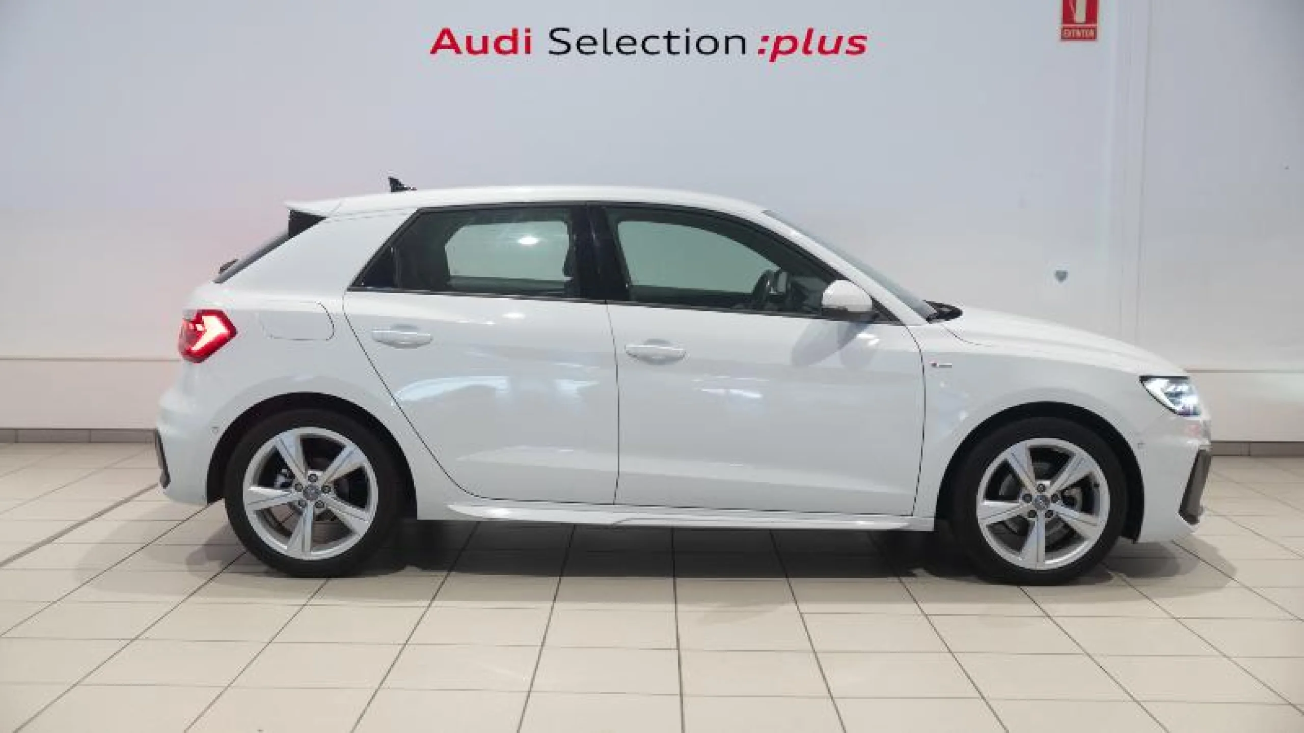 AUDI A1 SPORTBACK S LINE 30 TFSI 85KW S TRONIC - Foto 3
