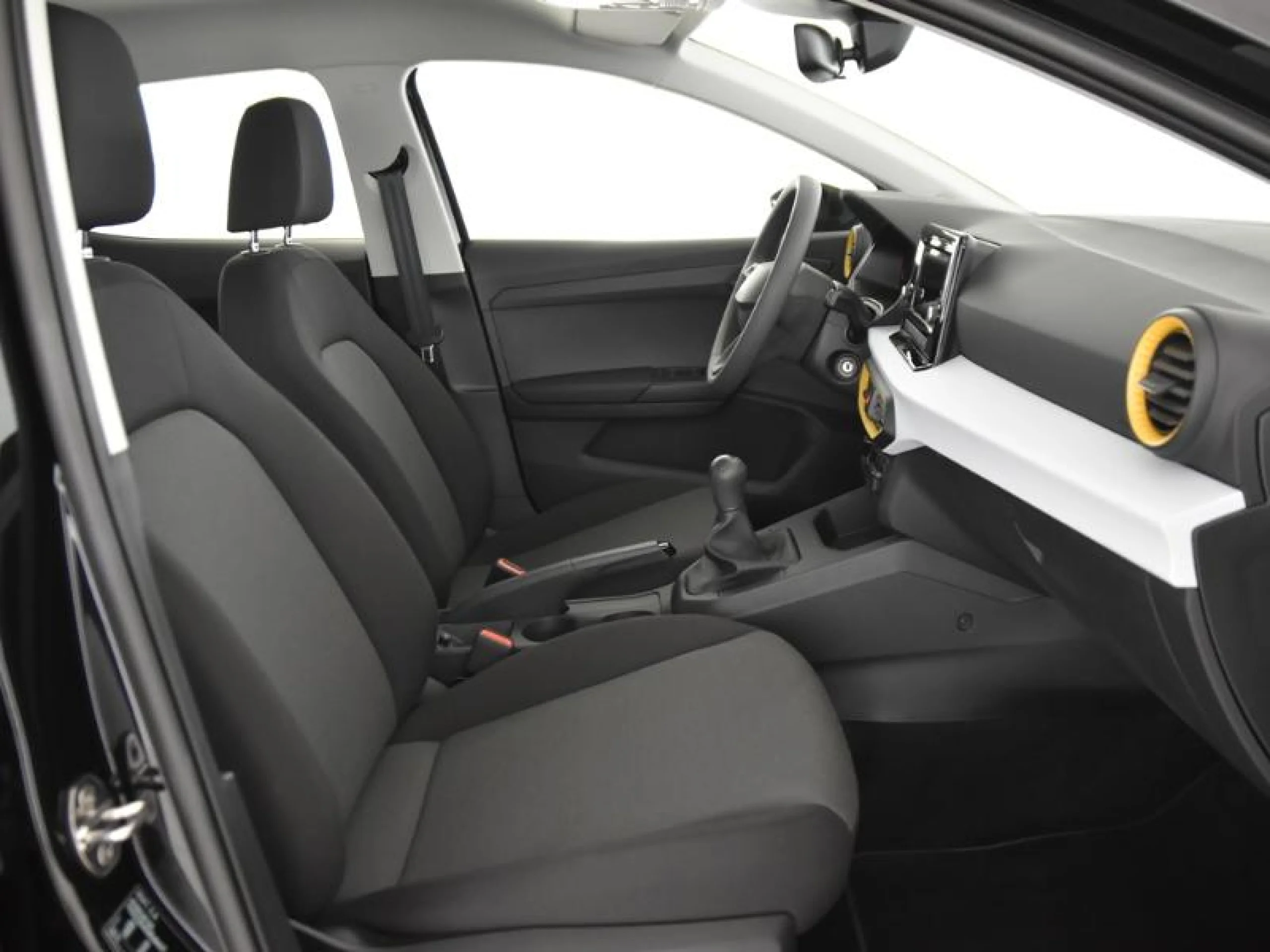 SEAT IBIZA 1.0 MPI 59KW (80CV) REFERENCE XM - Foto 5