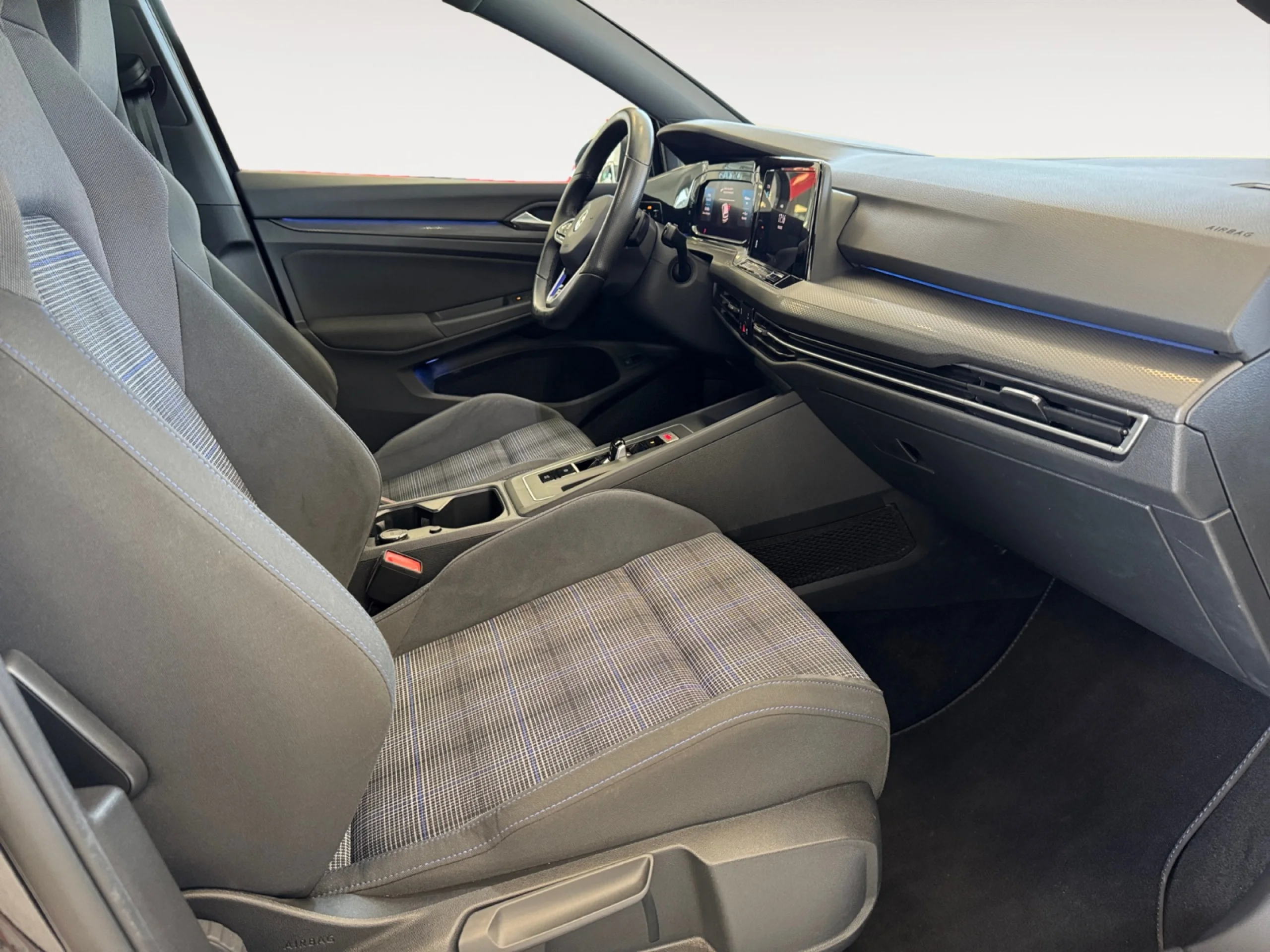 VOLKSWAGEN GOLF GTE 1.4 TSI 180KW (245CV) DSG - Foto 5