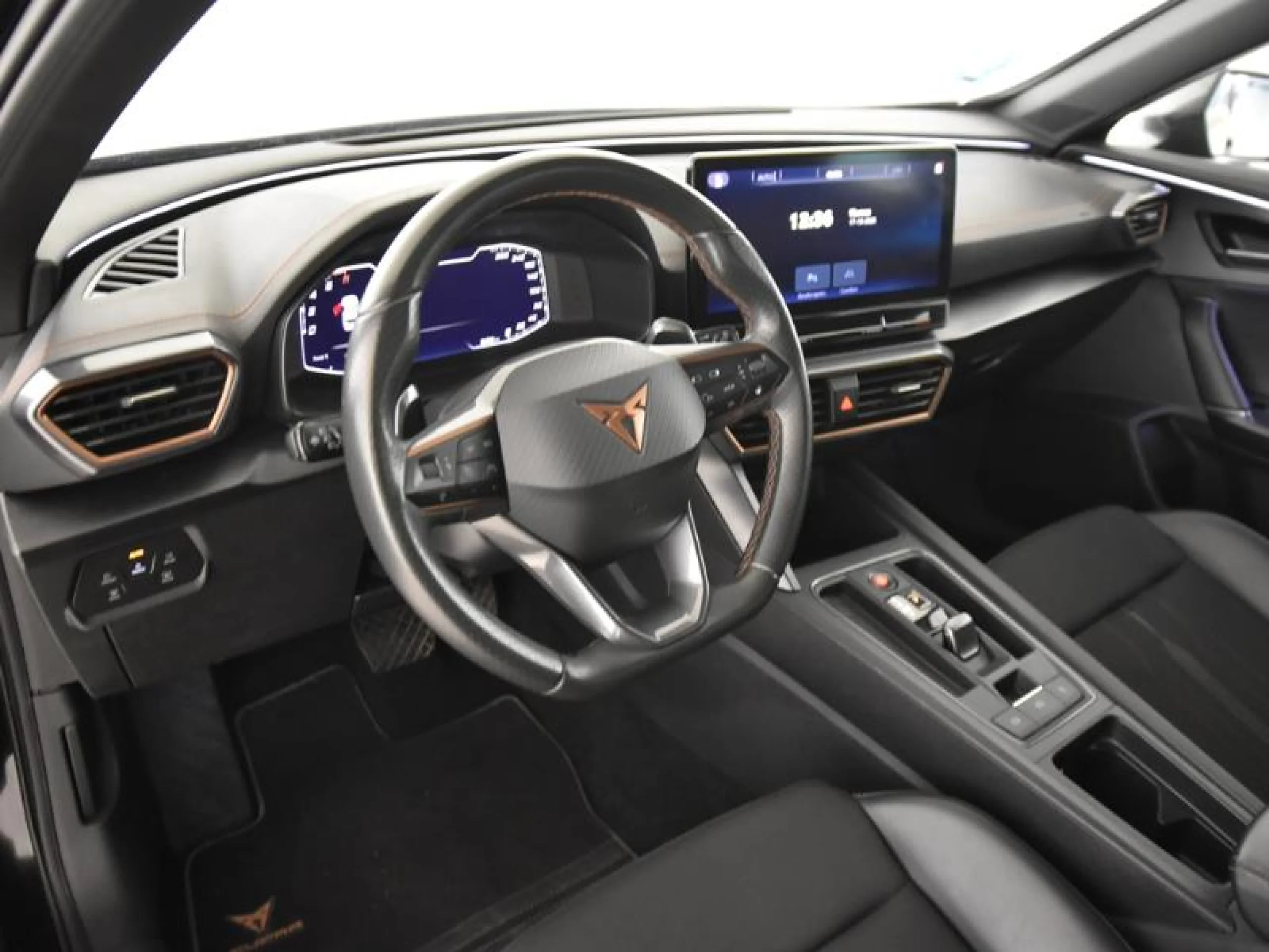 CUPRA FORMENTOR 1.4 E HYBRID 150KW (204 CV) DSG - Foto 9