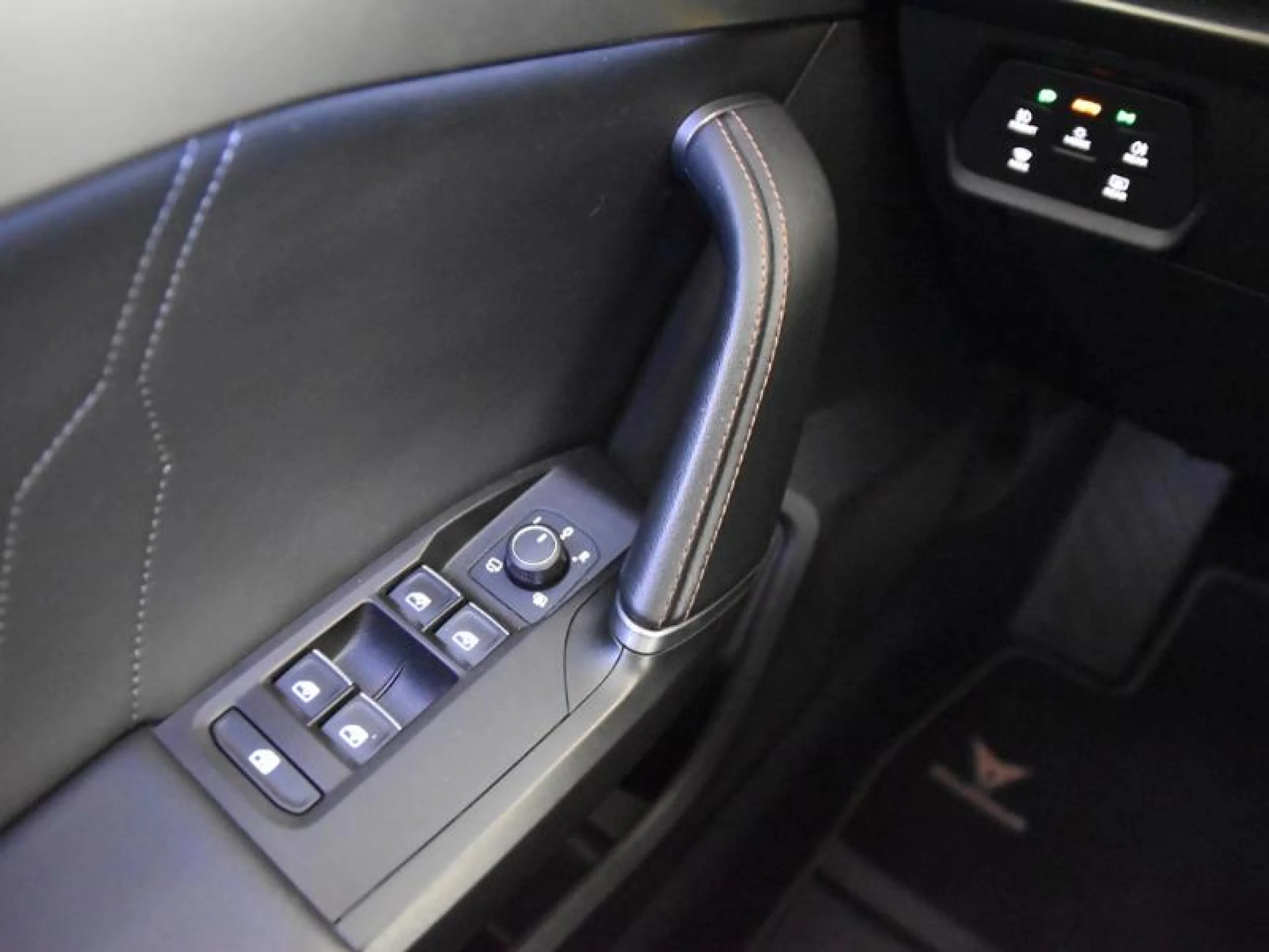 CUPRA FORMENTOR 1.4 E HYBRID 150KW (204 CV) DSG - Foto 17