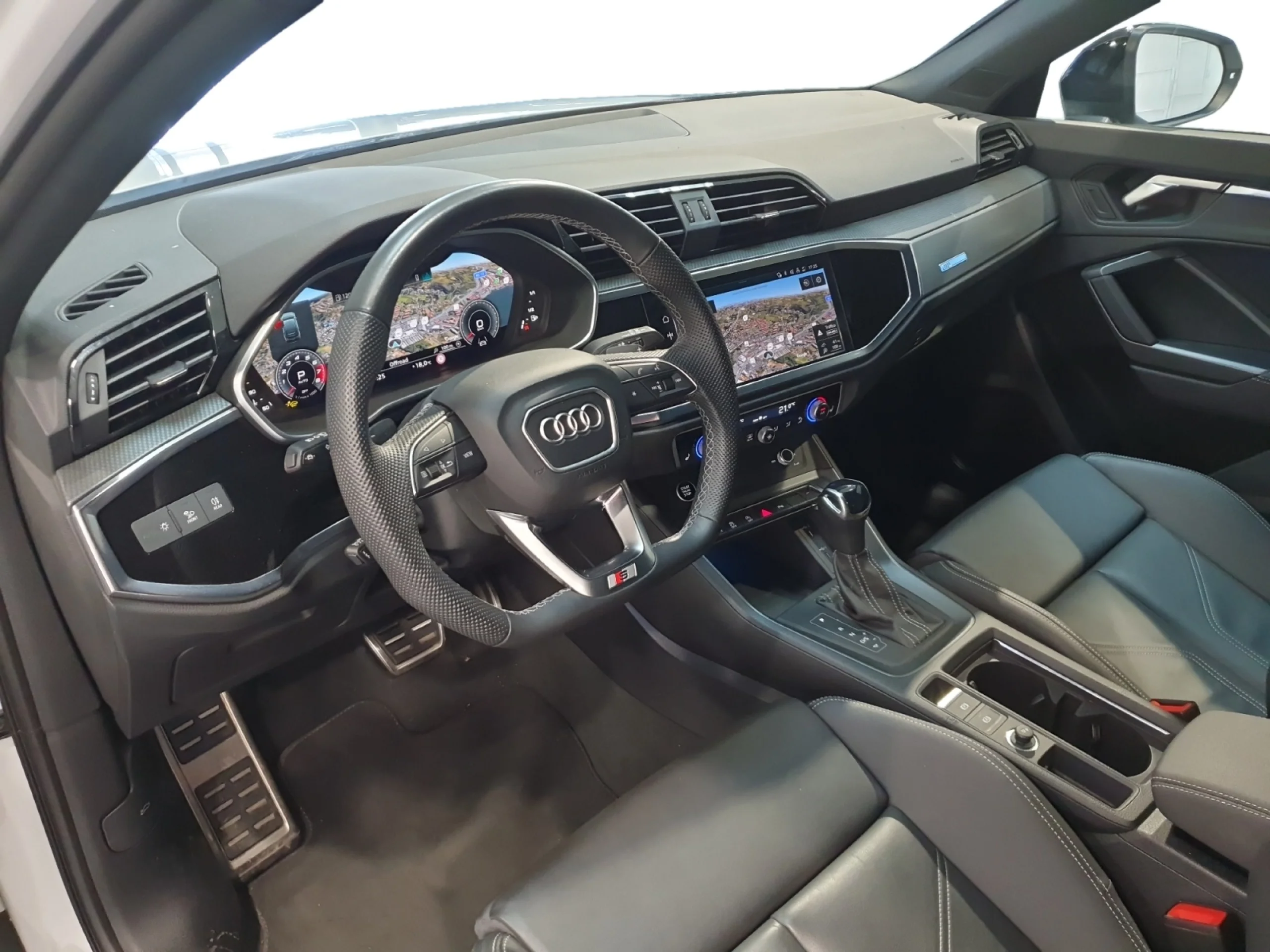 AUDI Q3 SPORTBACK 35 TFSI 110KW(150CV) S TRONIC BLACK LINE - Foto 11