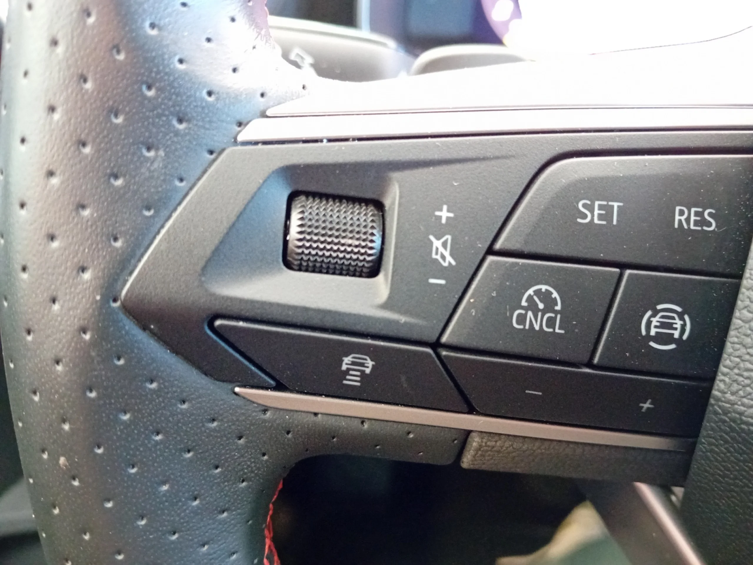 SEAT LEON 1.5 ETSI 110KW DSG S&S STYLE SPEC ED - Foto 11