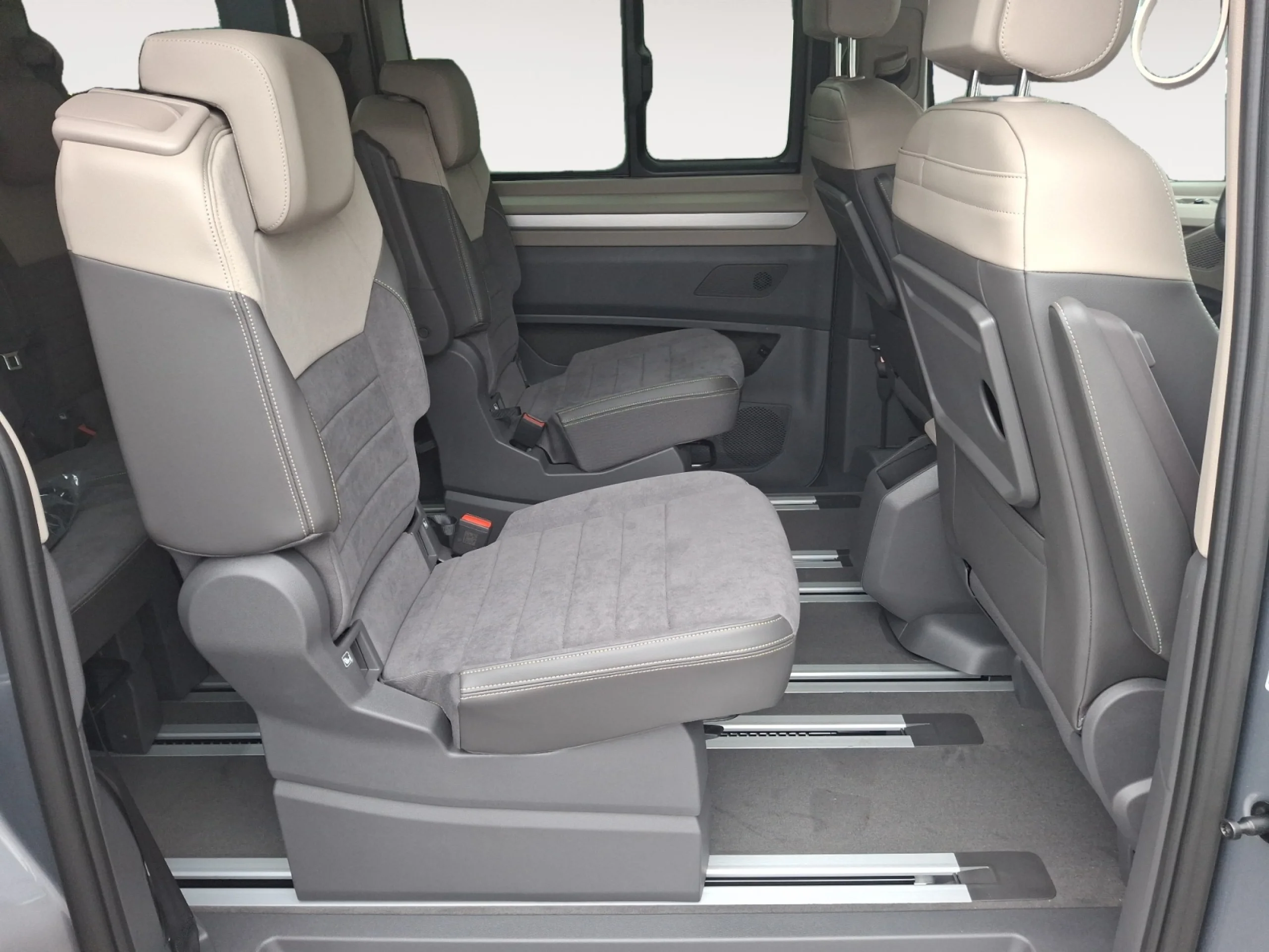 VW COMERCIALES Multivan MULTIVAN   ENERGY    2.0 TDI 110 KW (150 CV) DSG 7 VEL. - Foto 6