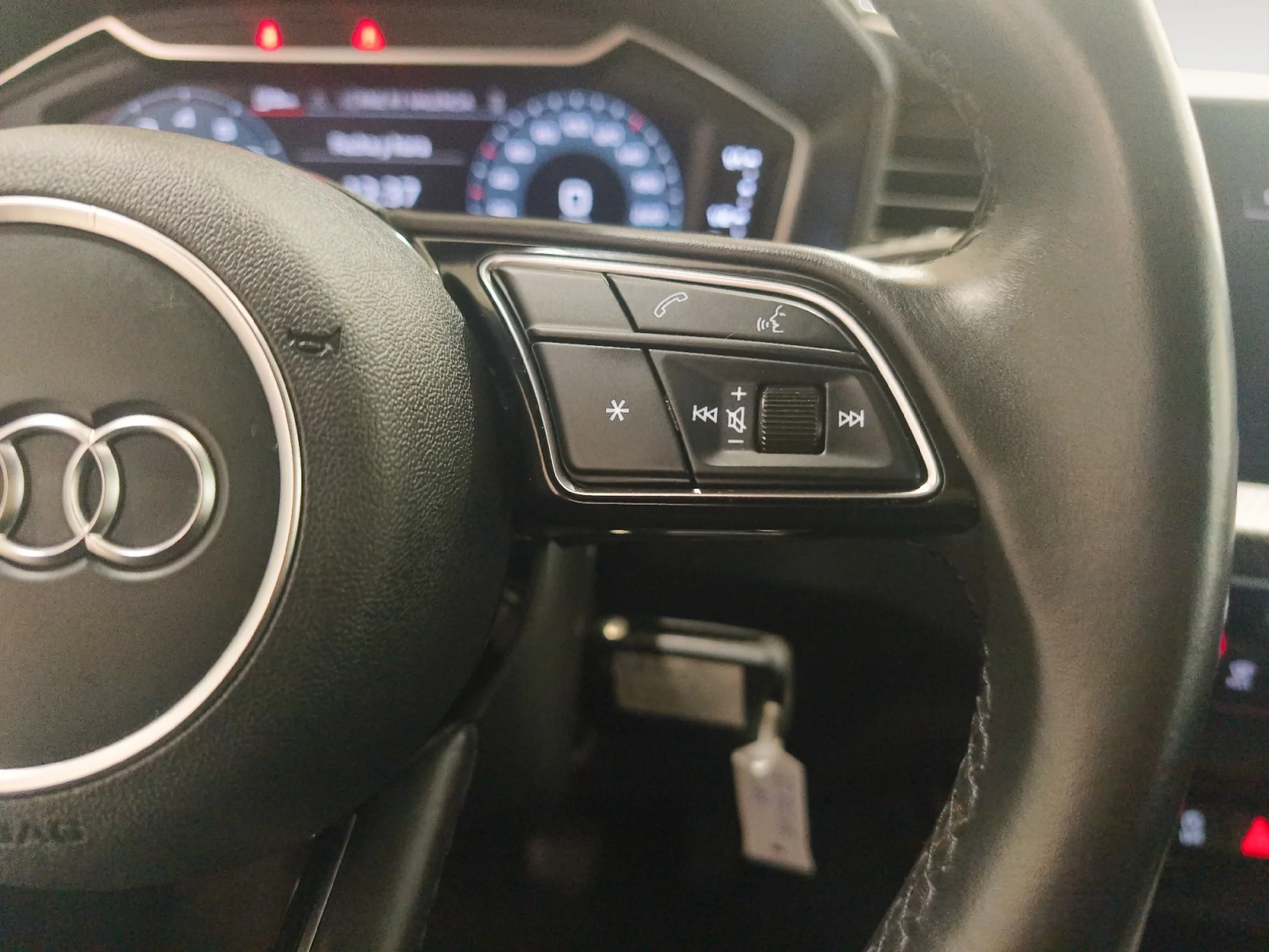 AUDI A1 SPORTBACK ADRENALIN 25 TFSI 70KW (95CV) - Foto 12
