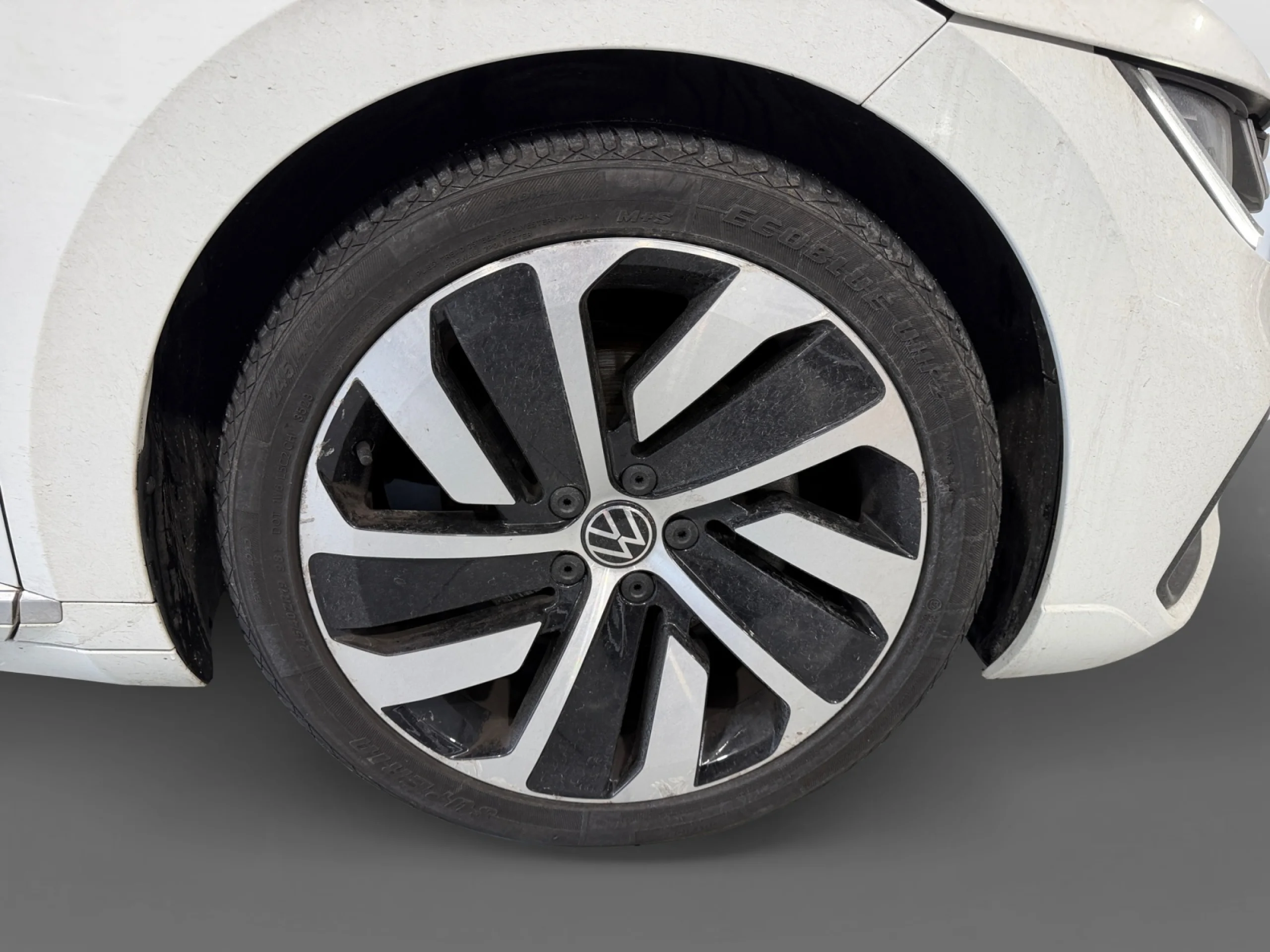 VOLKSWAGEN ARTEON R LINE 2.0 TDI 110KW (150CV) DSG - Foto 8