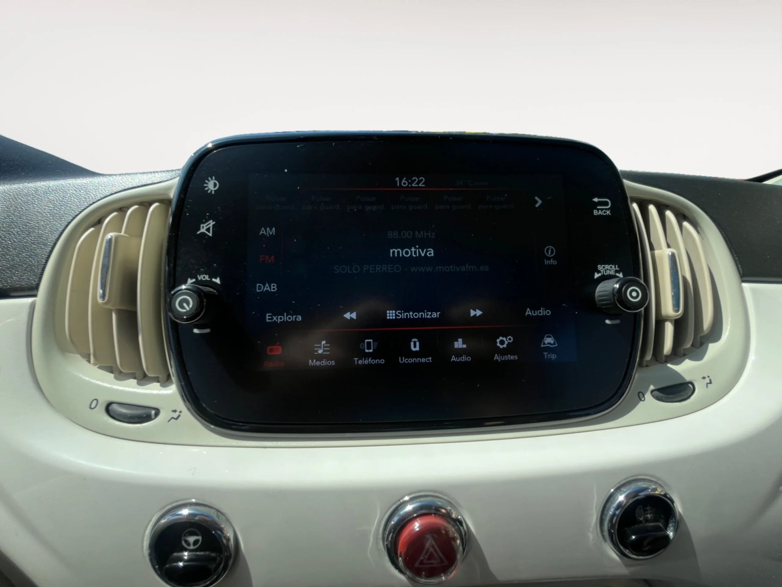 FIAT 500 DOLCEVITA 1.0 HYBRID 51KW (70 CV) - Foto 10